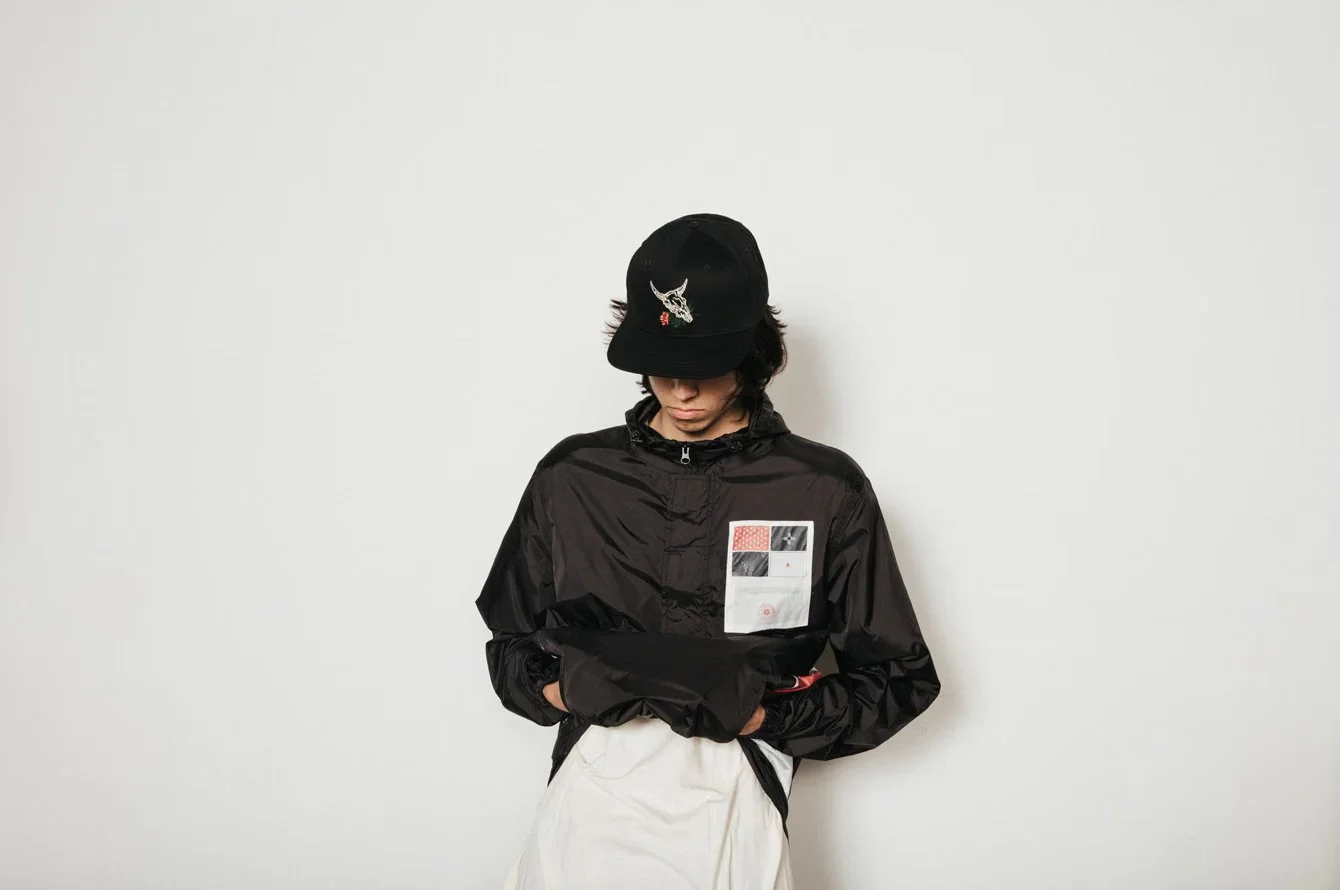 https___hypebeast.com_image_2016_08_10-deep-2016-fall-lookbook-16.jpg