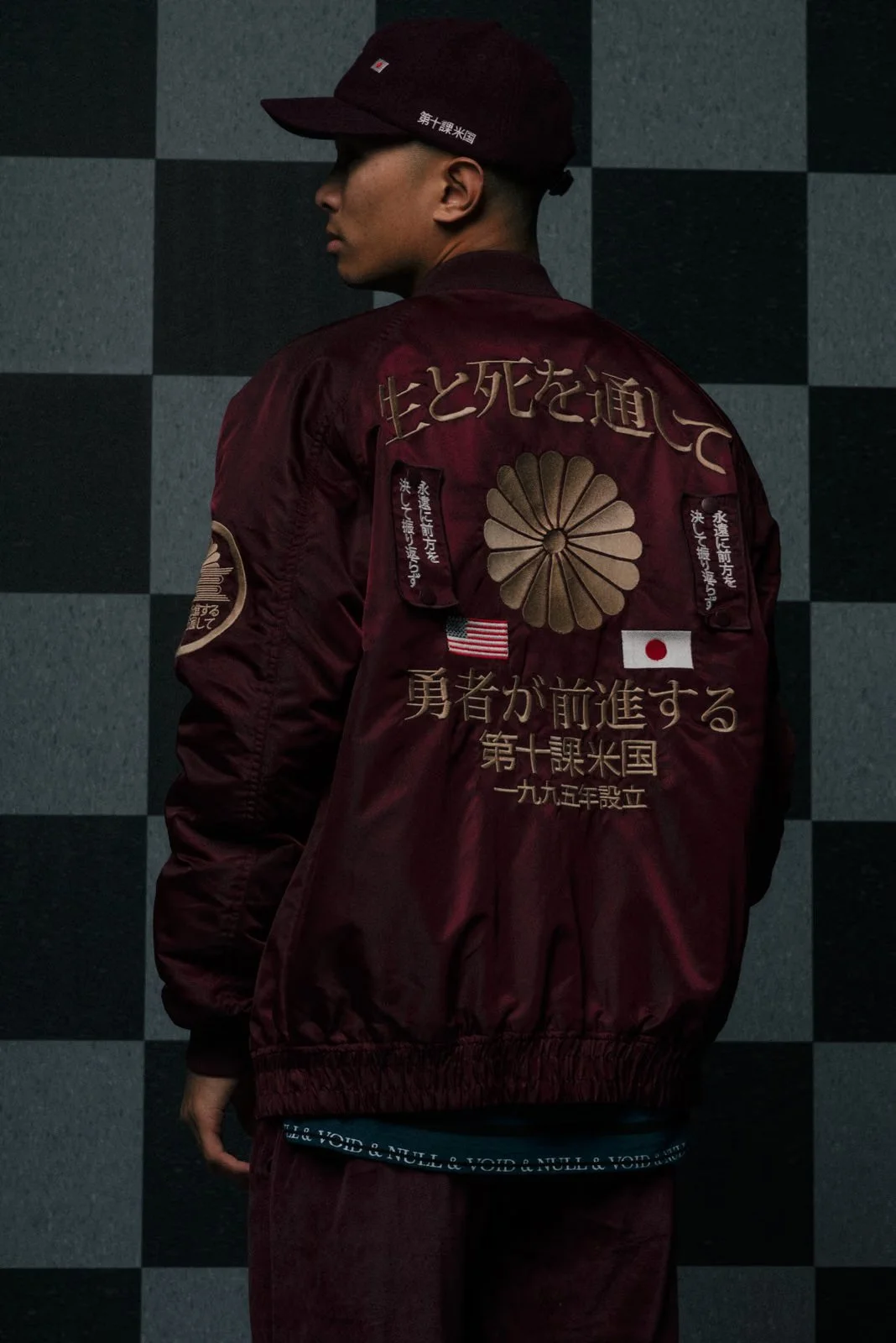 https___hypebeast.com_image_2016_11_10-deep-2016-winter-collection-lookbook-017.jpg
