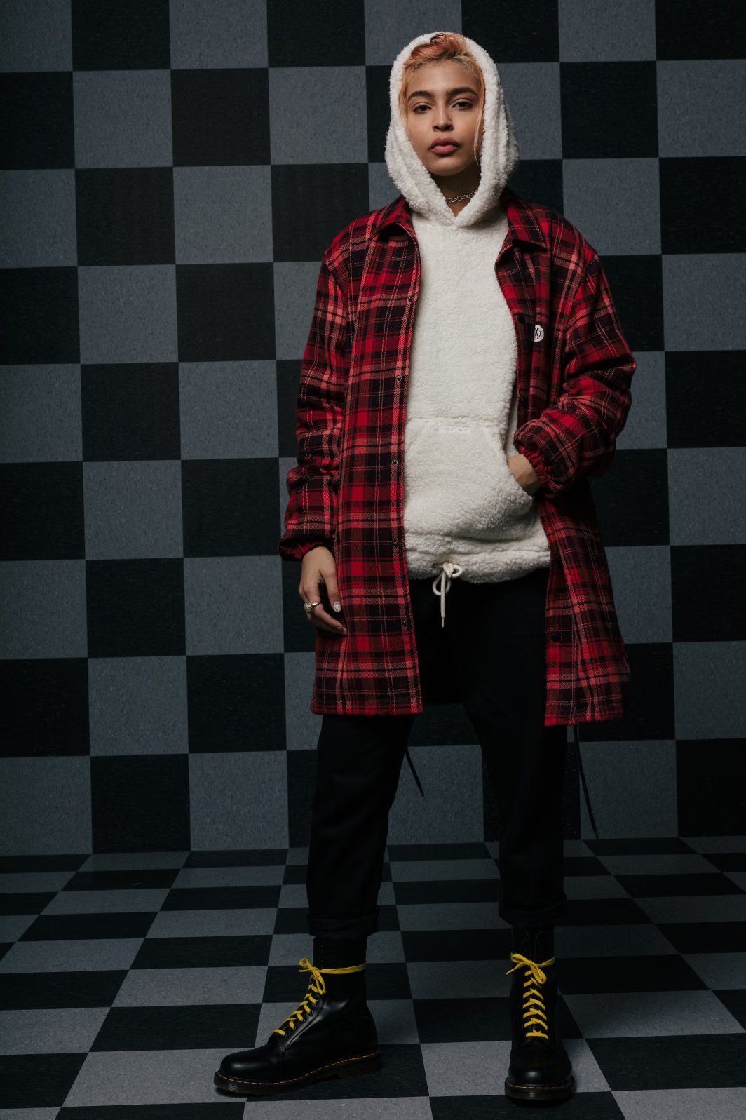 https___hypebeast.com_image_2016_11_10-deep-2016-winter-collection-lookbook-011.jpg