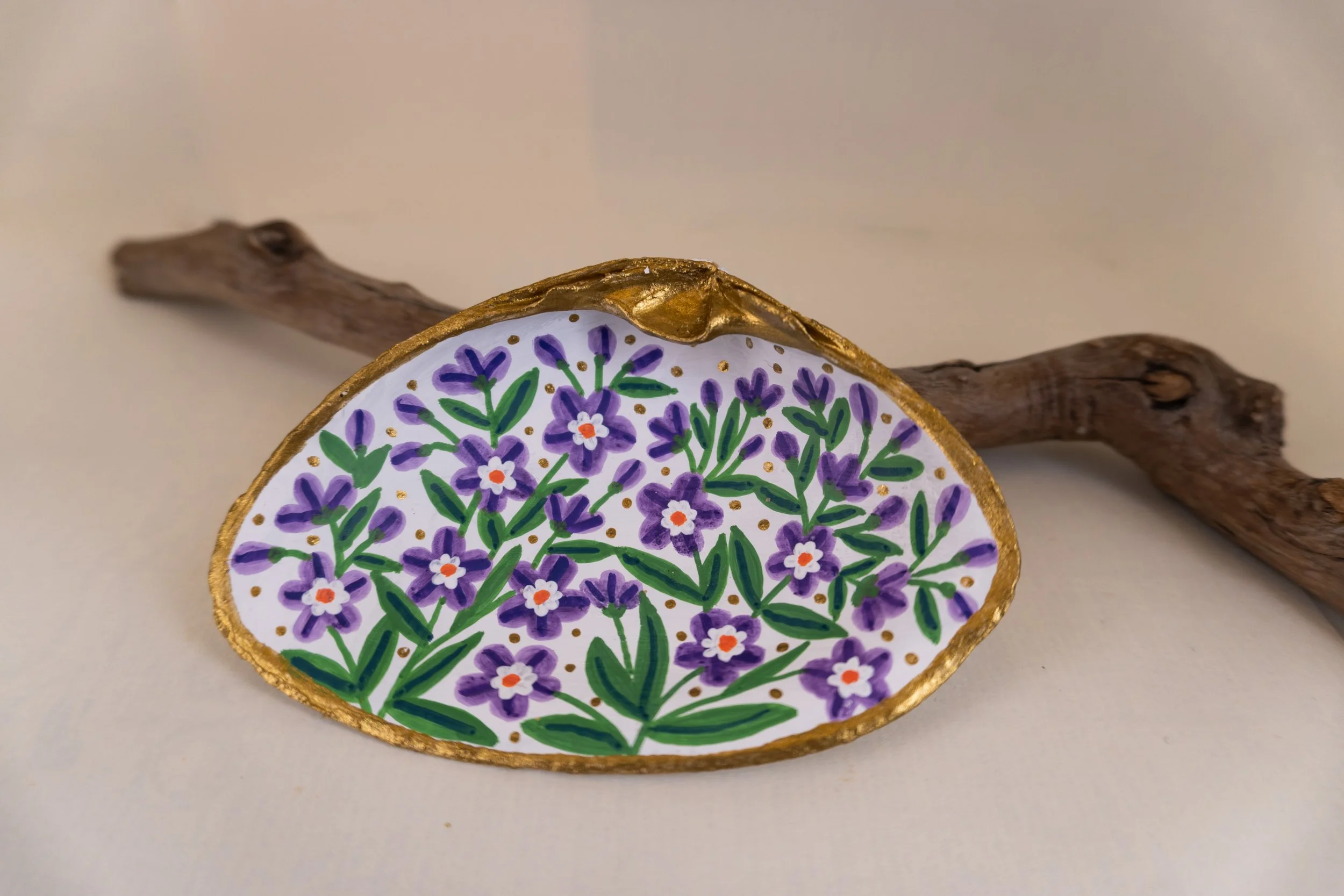 Rani Bagh #12 | Hand-painted Shell Trinket Dish