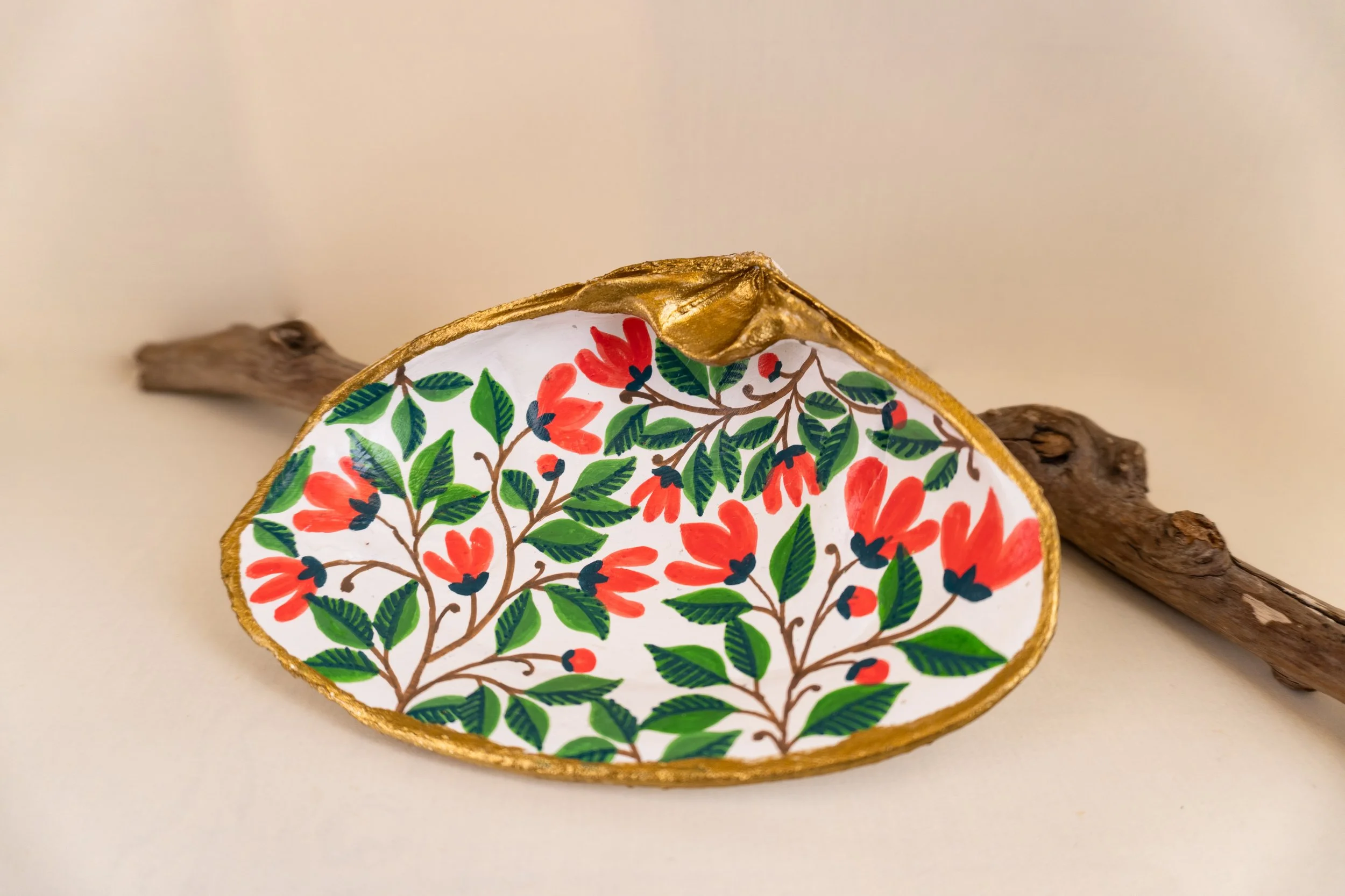 Rani Bagh #10 | Hand-painted Shell Trinket Dish