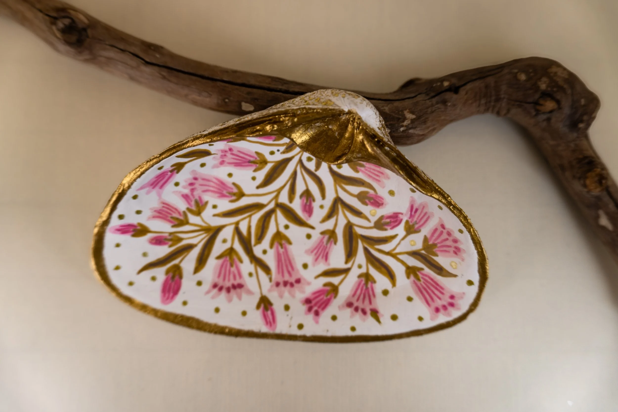 Rani Bagh #13 | Hand-painted Shell Trinket Dish