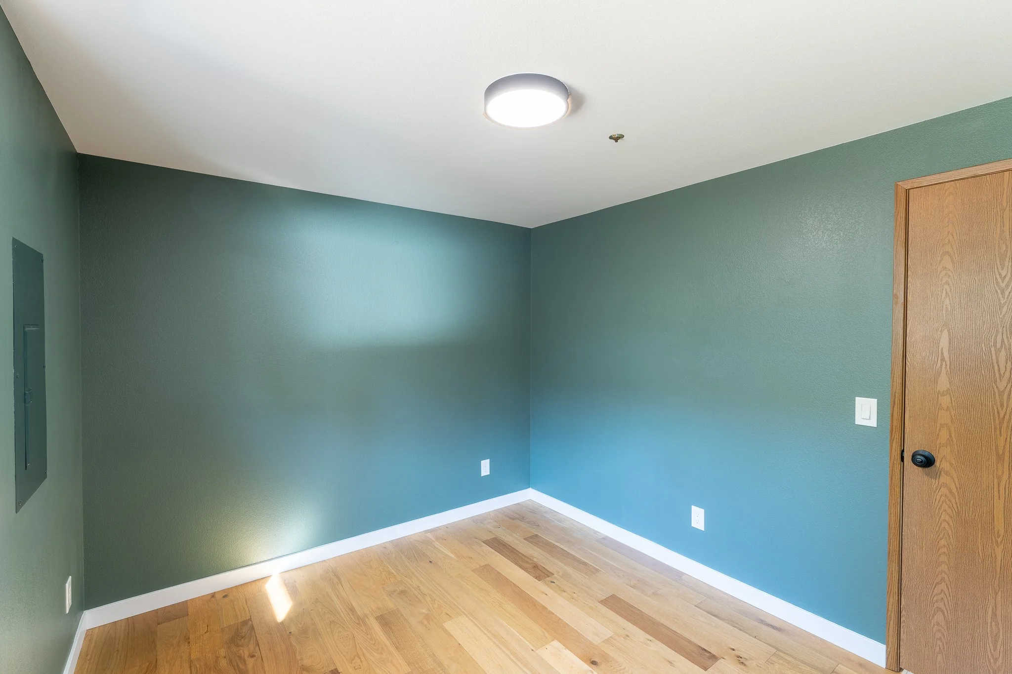 1340 E EIGHTH STREET-32.jpg
