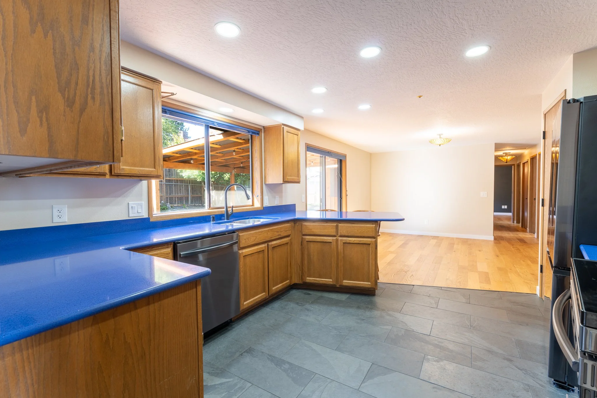 1340 E EIGHTH STREET-21.jpg