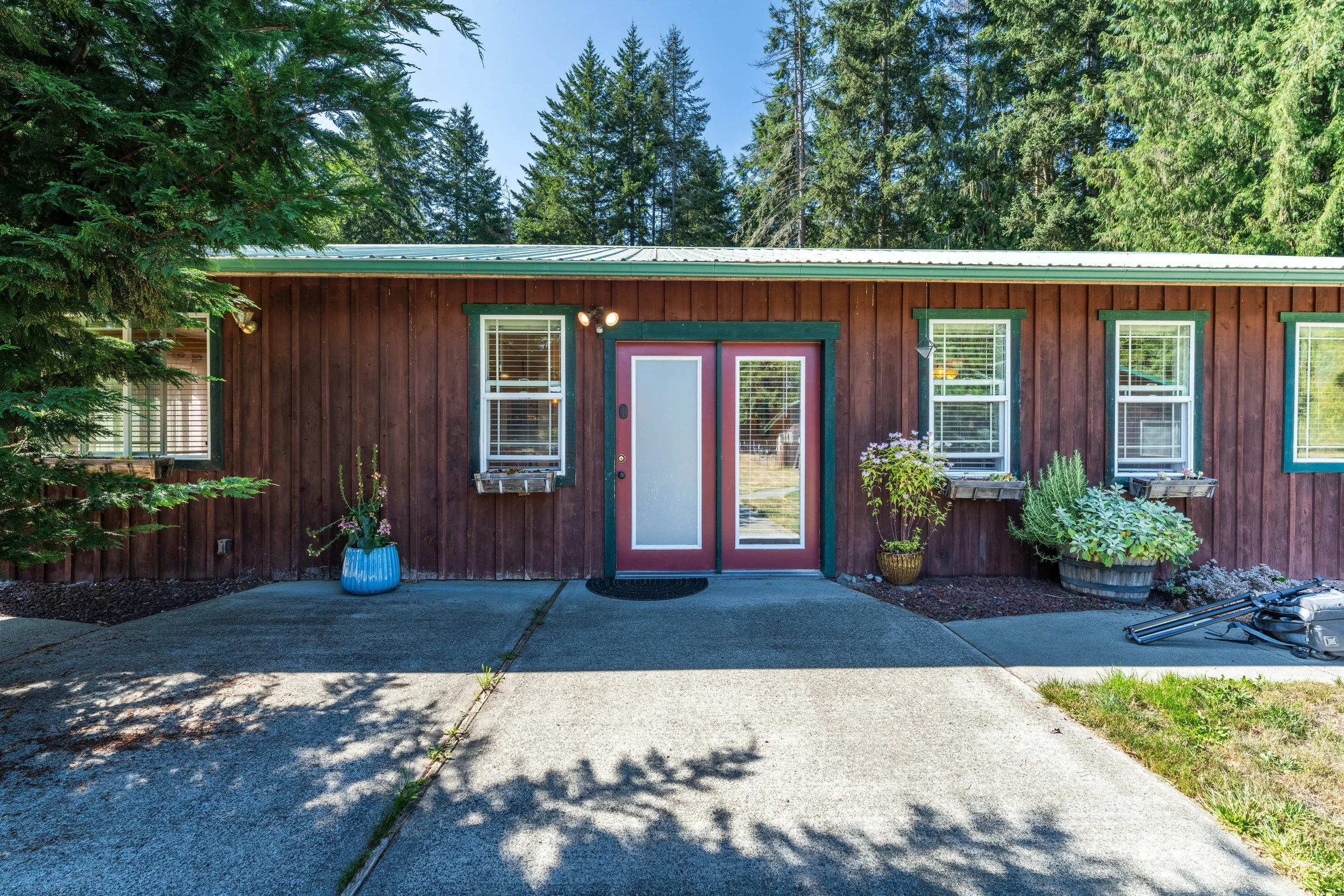HOUSE_131DUNROLLIN_8.2.26-40.jpg