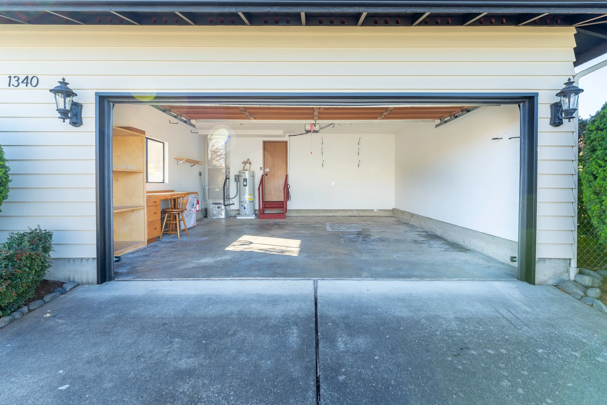 1340 E EIGHTH STREET-10.jpg
