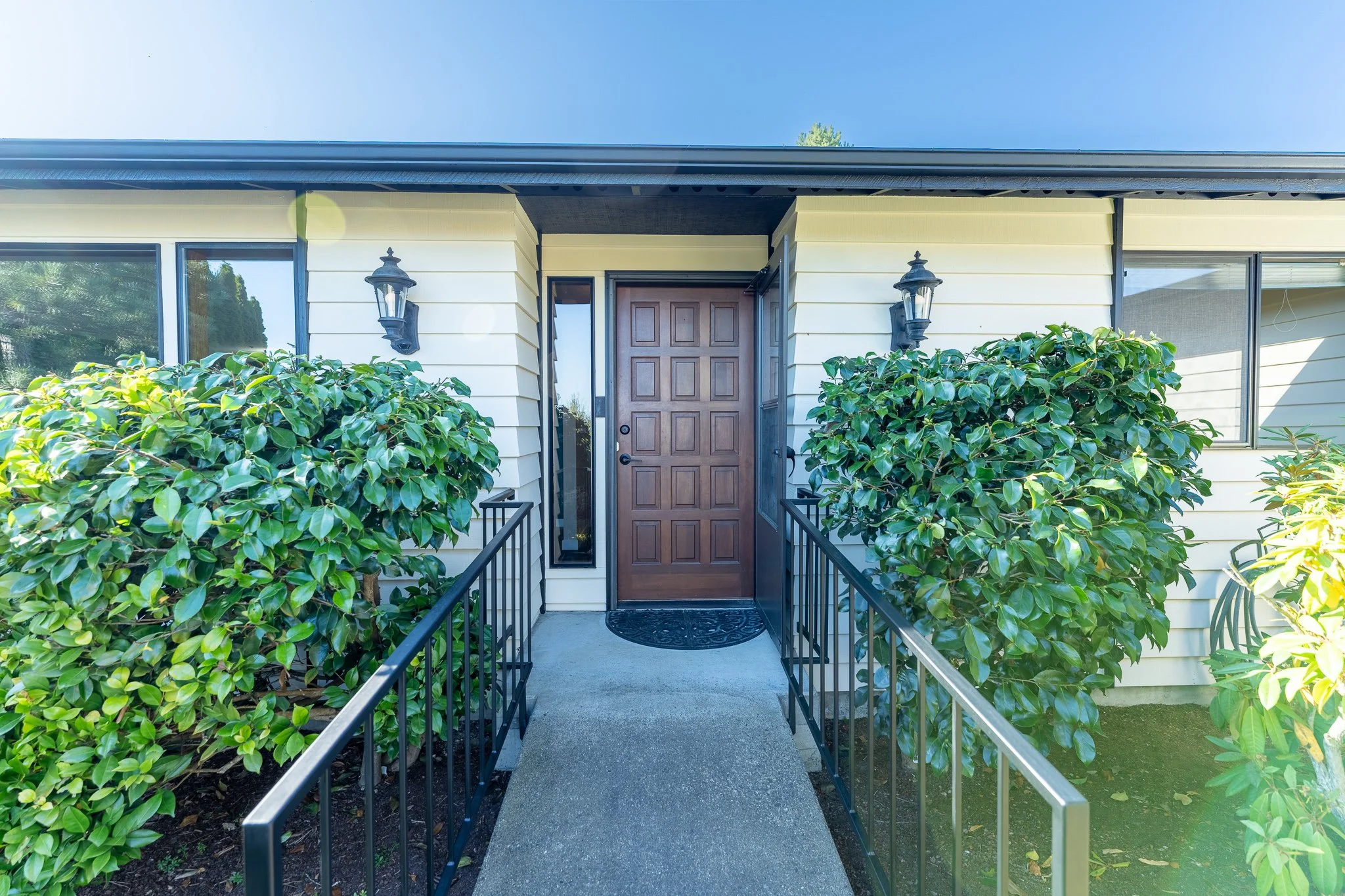 1340 E EIGHTH STREET-16.jpg