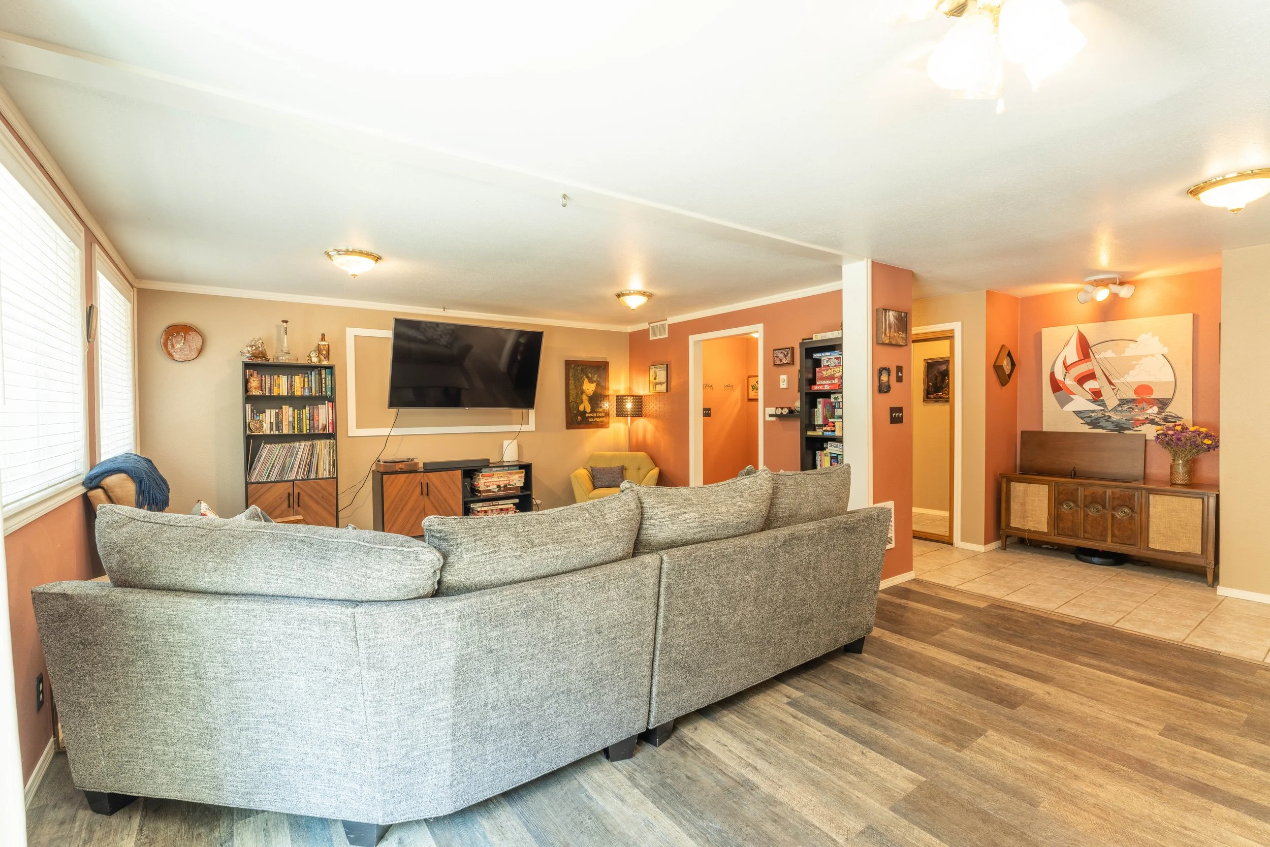 HOUSE_131DUNROLLIN_8.2.26-27.jpg
