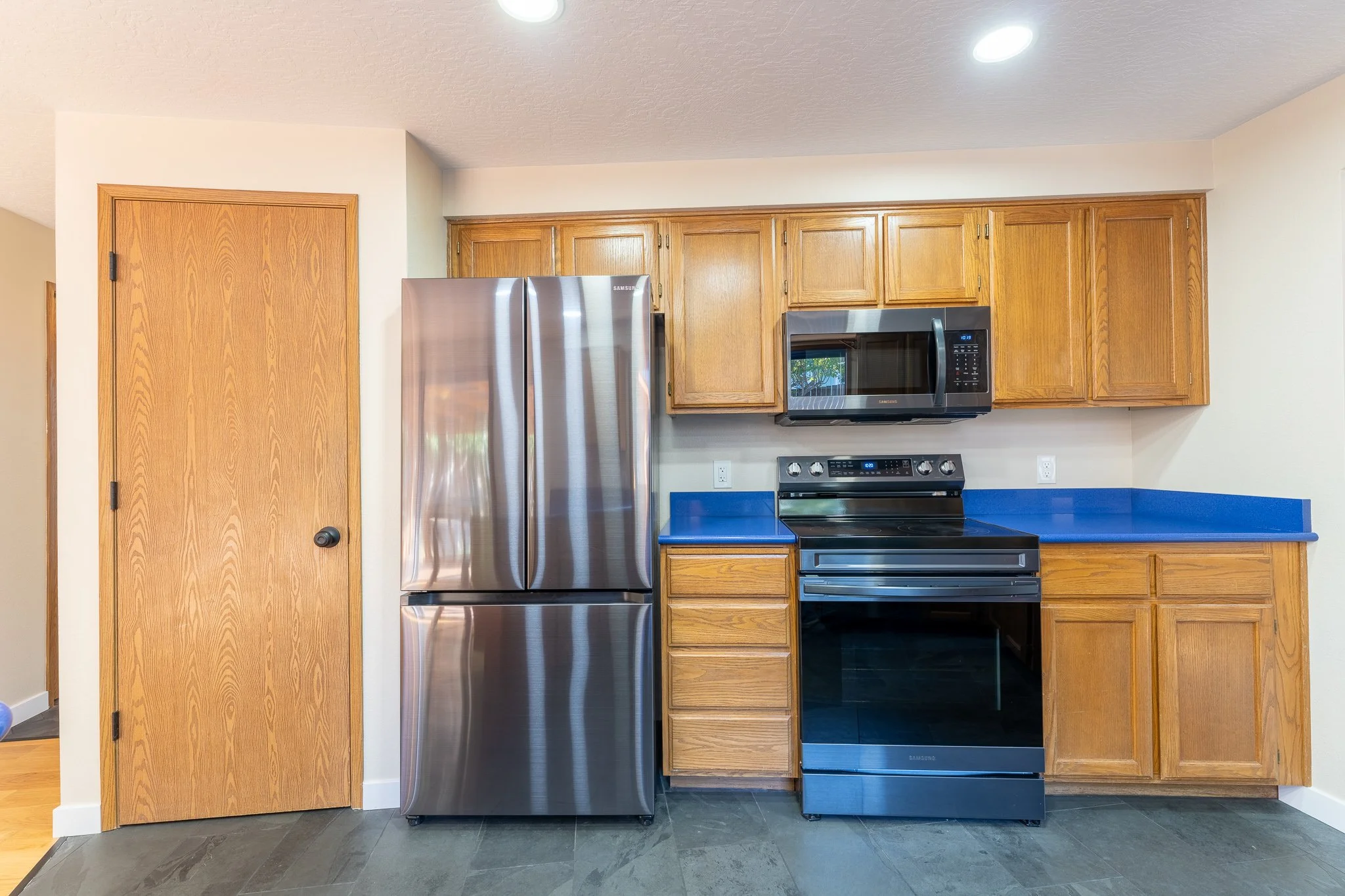 1340 E EIGHTH STREET-23.jpg