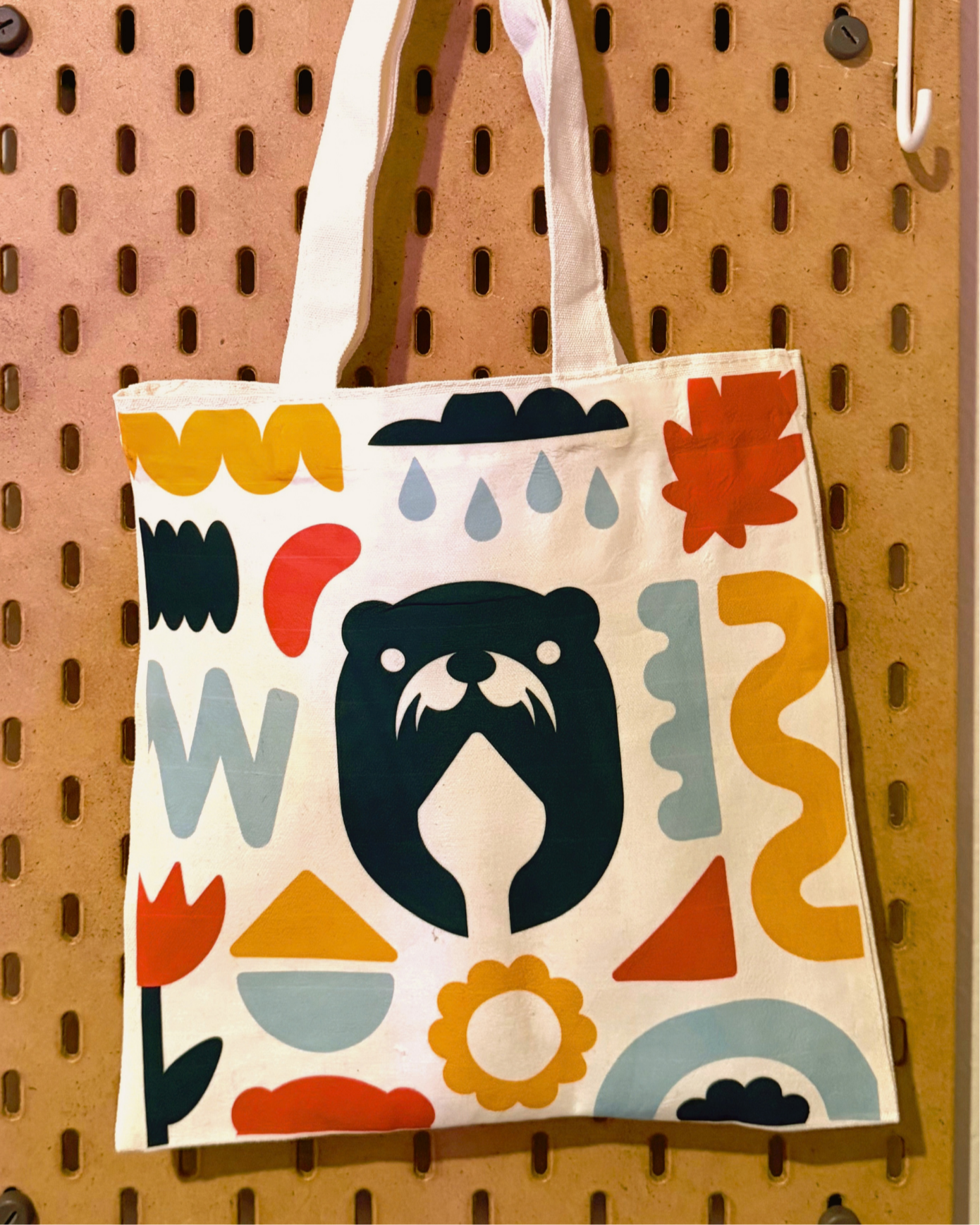 tote+pic+1.png