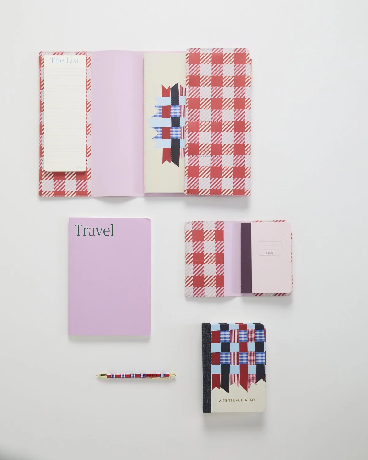 EDM6-PLANNERS-NOTEBOOKS-SHOT1-HERO-GINGHAM-GIF-4.jpg