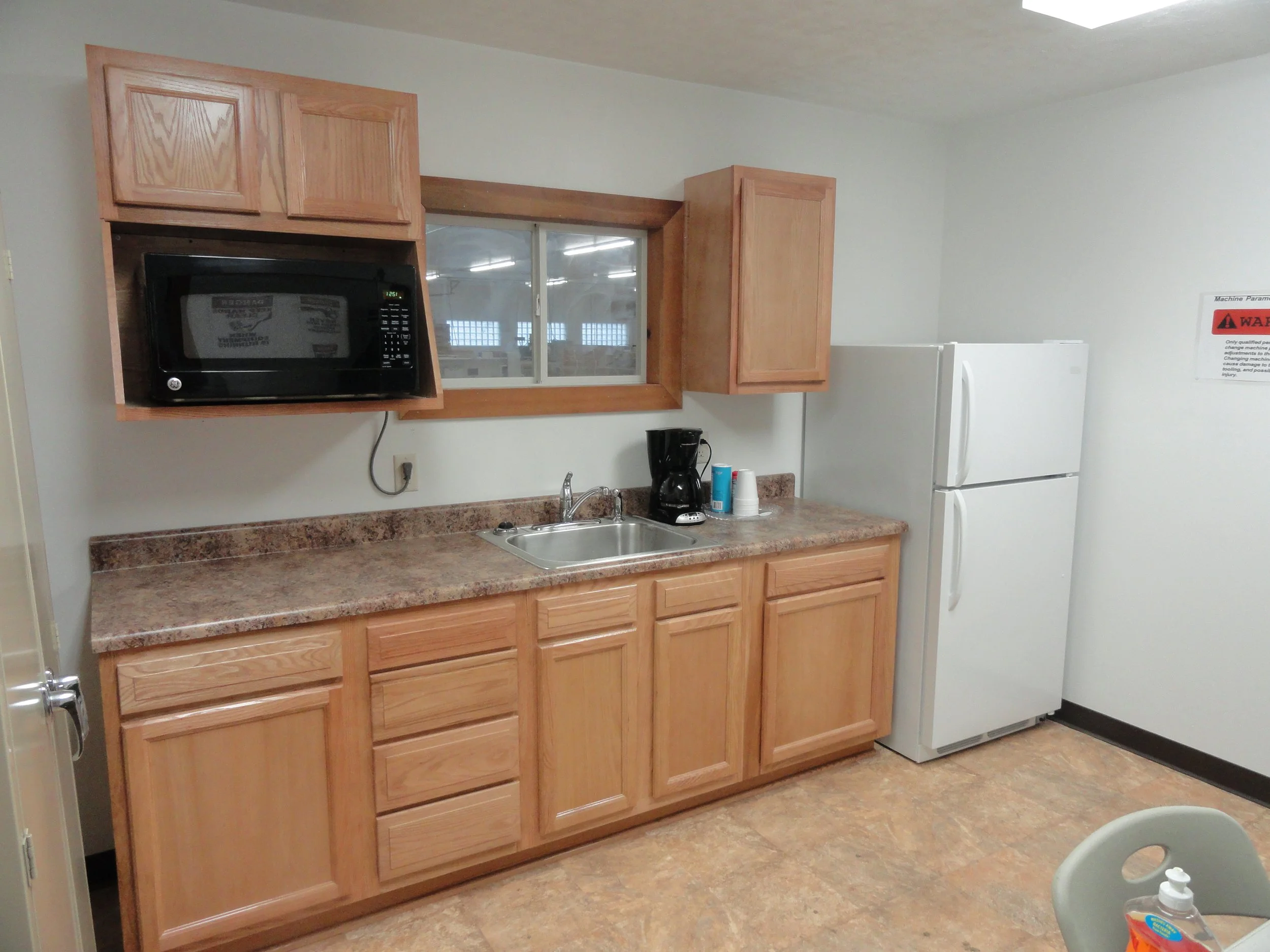 Lunchroom 2.JPG
