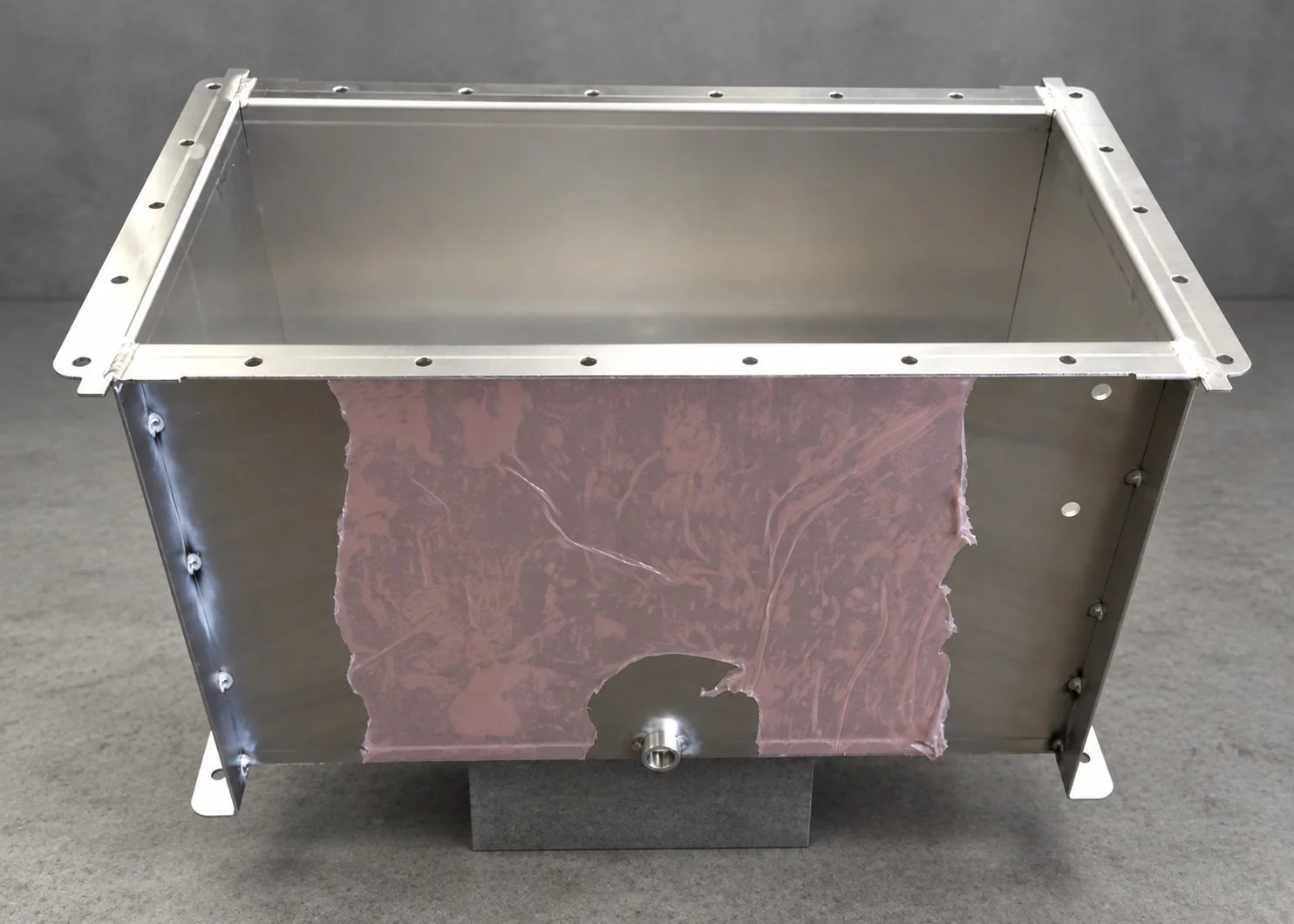 anr-07-stainless-box-front.jpg
