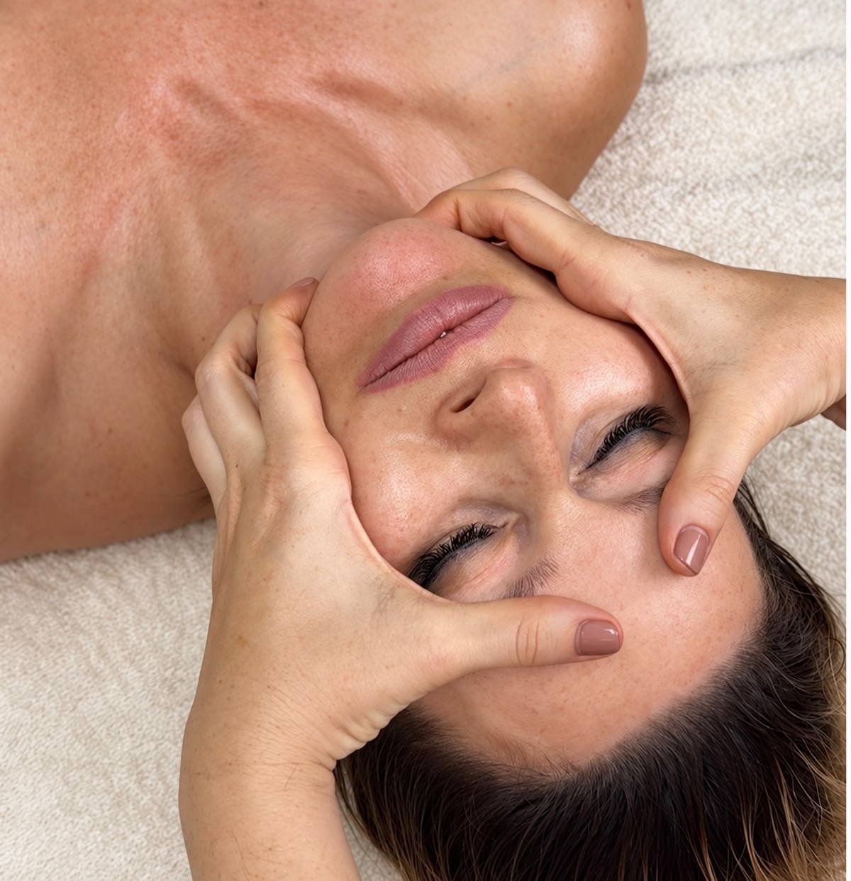 Japanese Kogao 3D Stretch Myofascial Face Massage in Westwood, Los Angeles for facial tightness, tissue mobility and facial definition