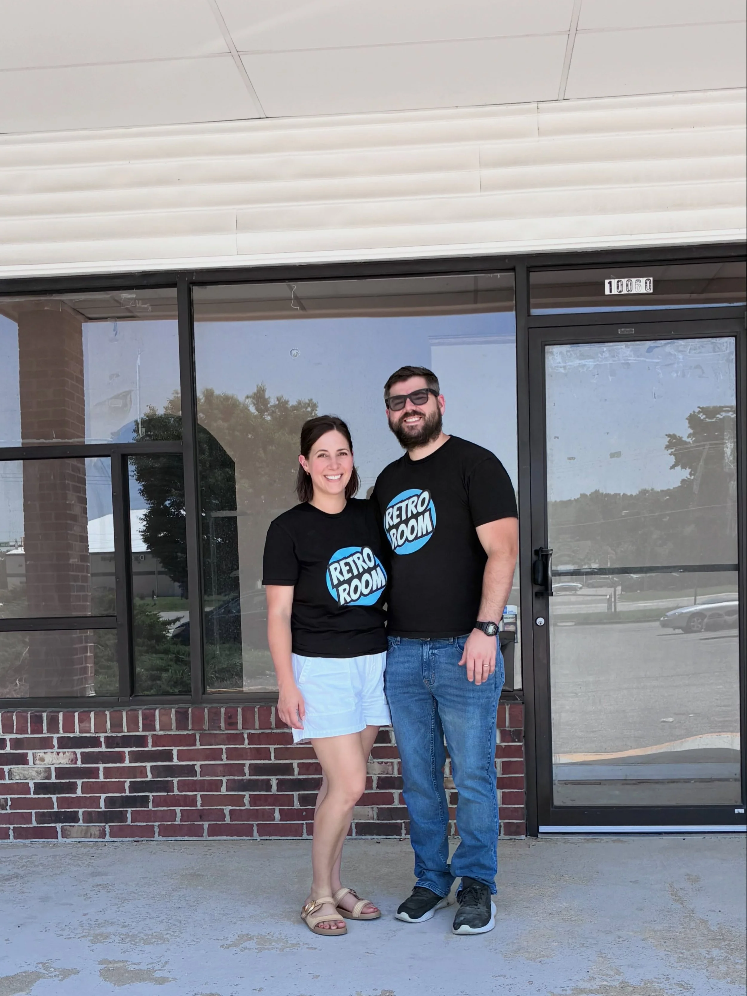 Keys in hand 🔑
It&rsquo;ll be a lot of work shaping this place into the Retro Room we&rsquo;ve envisioned, but we&rsquo;ve got a great plan over the next few months to bring it to life. We can&rsquo;t wait to share the journey with you!