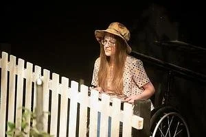 Lizzie 2.jpg