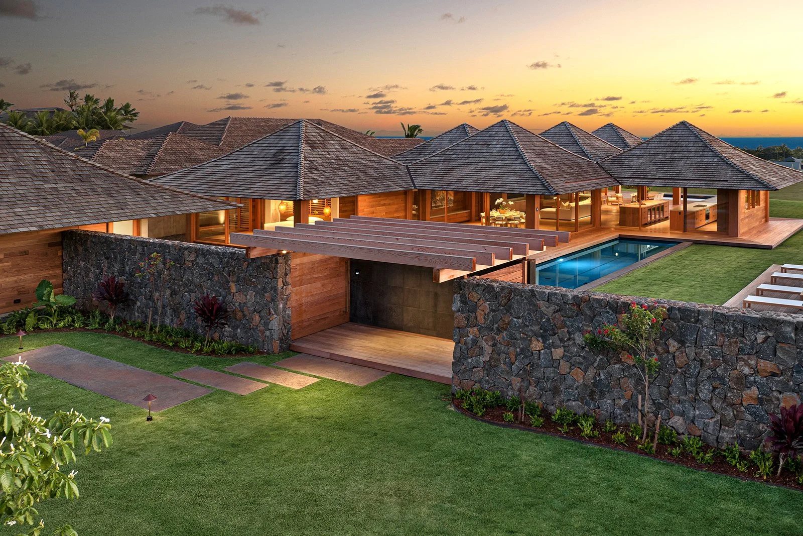 2849 Pualeikukui_aerial3-X3.jpg
