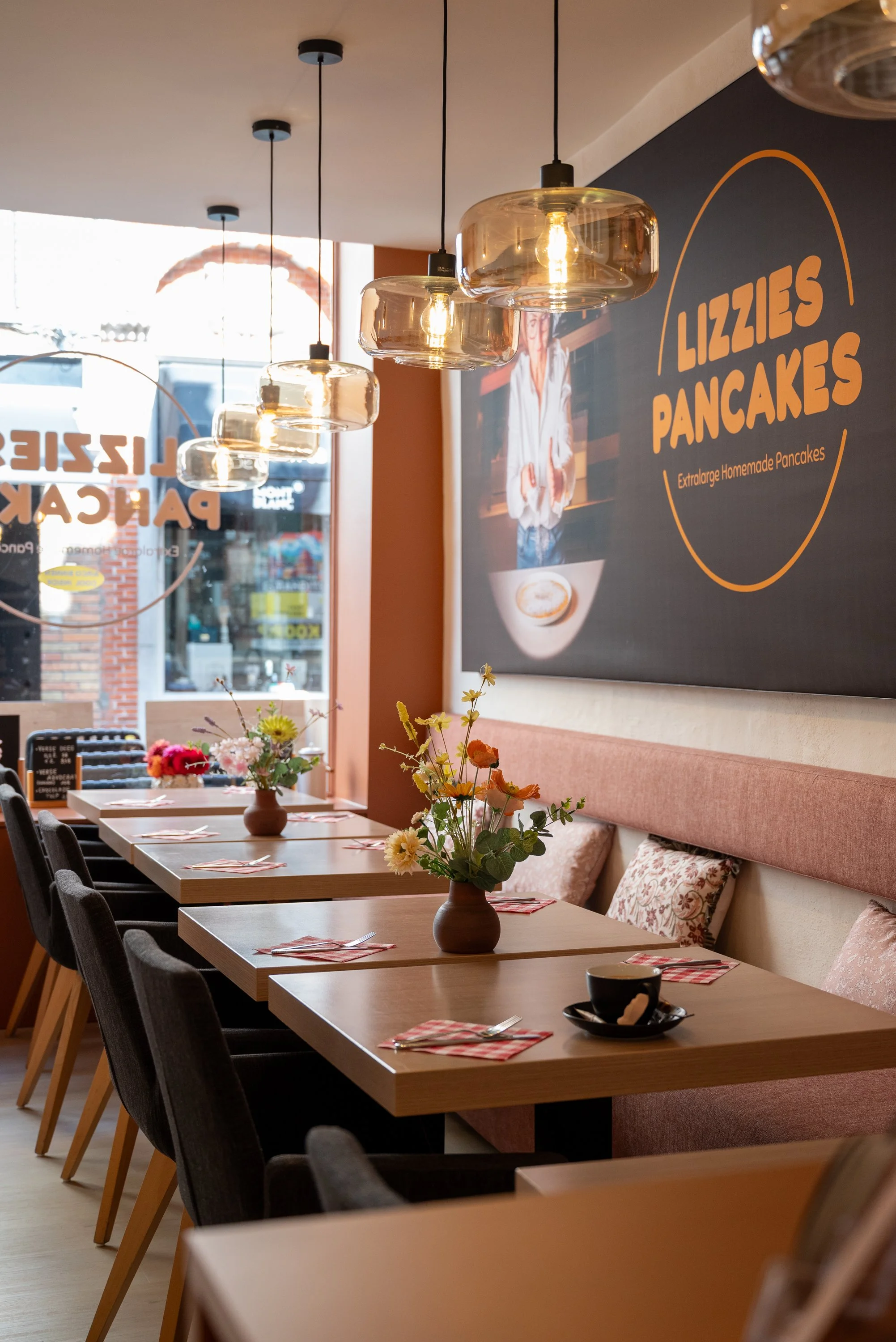 Interieur van Lizzies Pancakes