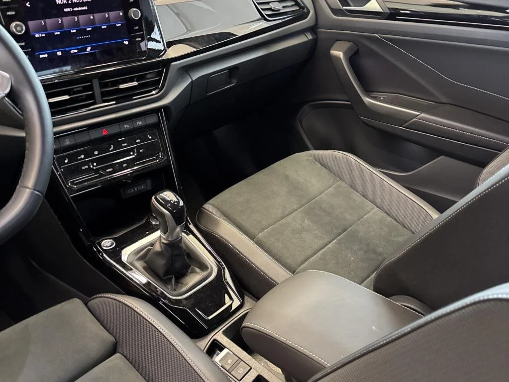 VW_T-ROC_R-LINE_5.jpg