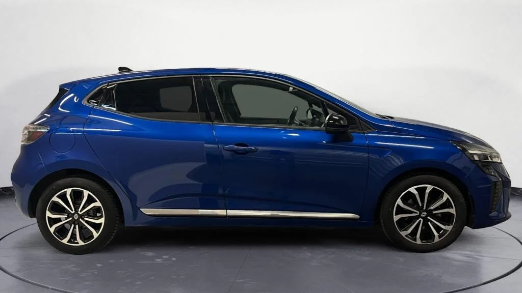 RENAULT_CLIO_GW-817-ZY_2.jpg