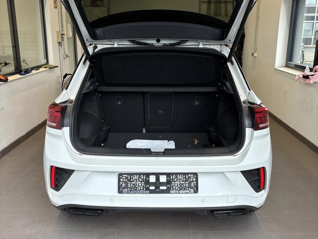 VW_T-ROC_R-LINE_4.jpg