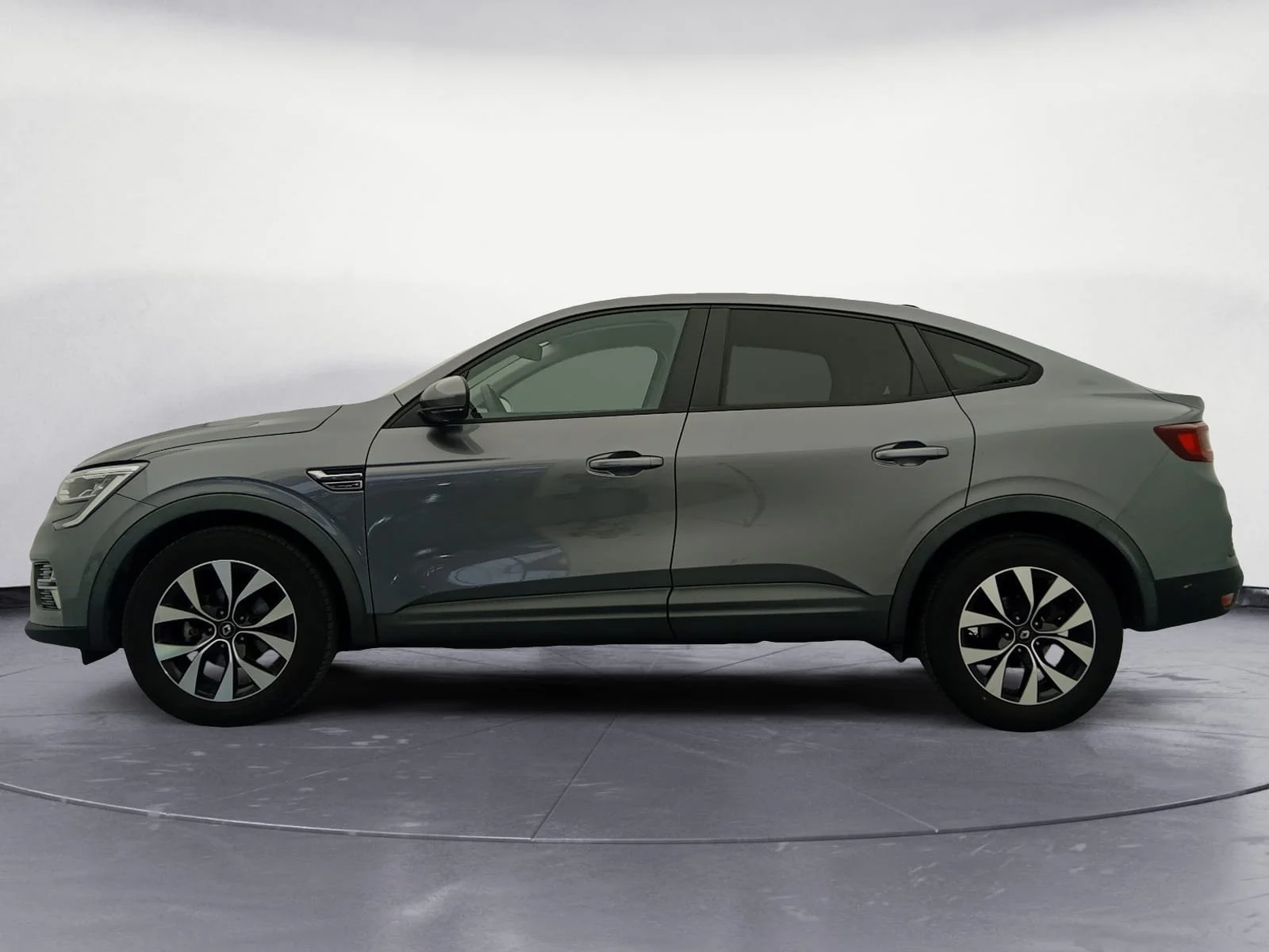 RENAULT_ARKANA_GS-773-LS_2.jpg