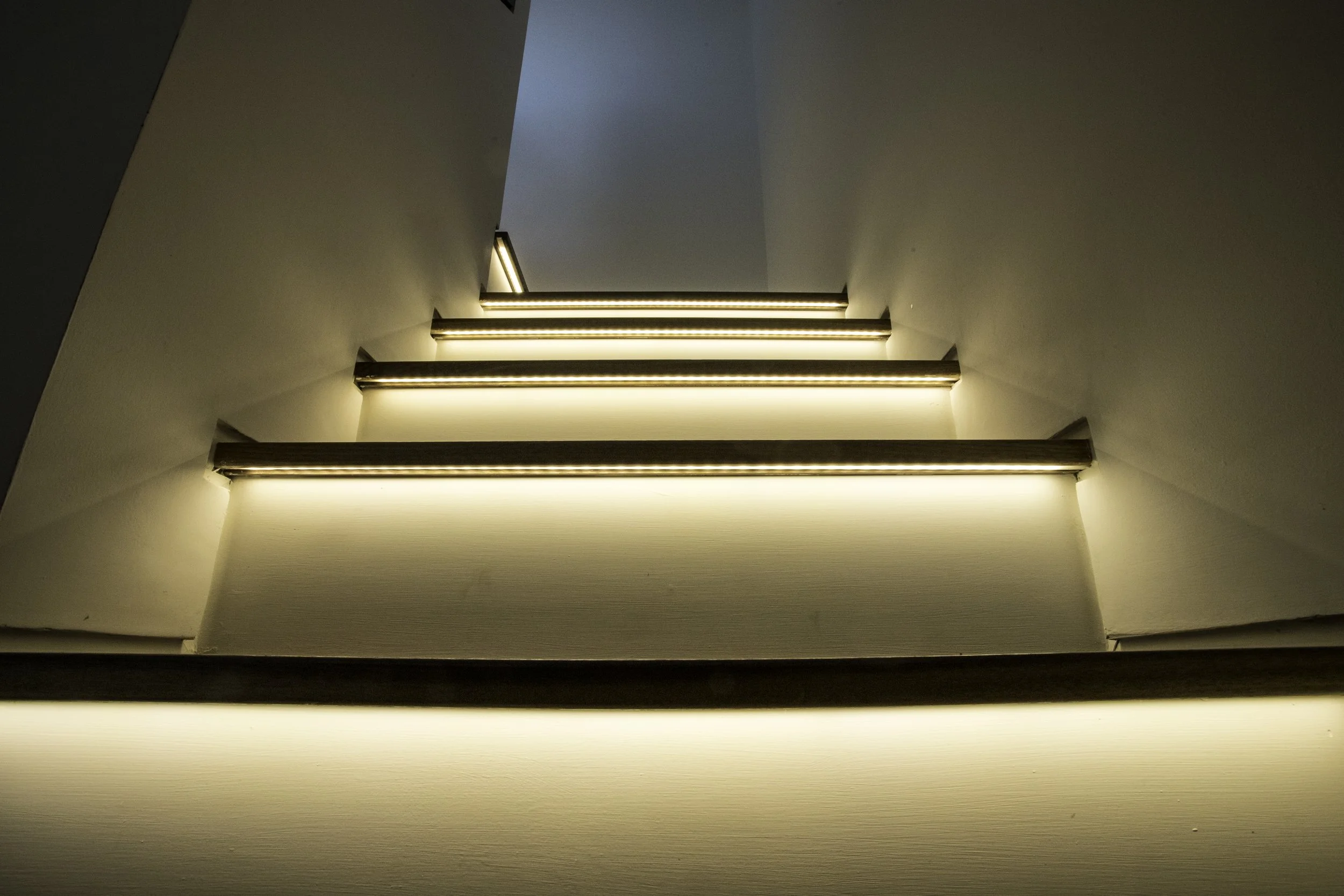 contemporary-renovation-hertfordshire-04.jpg