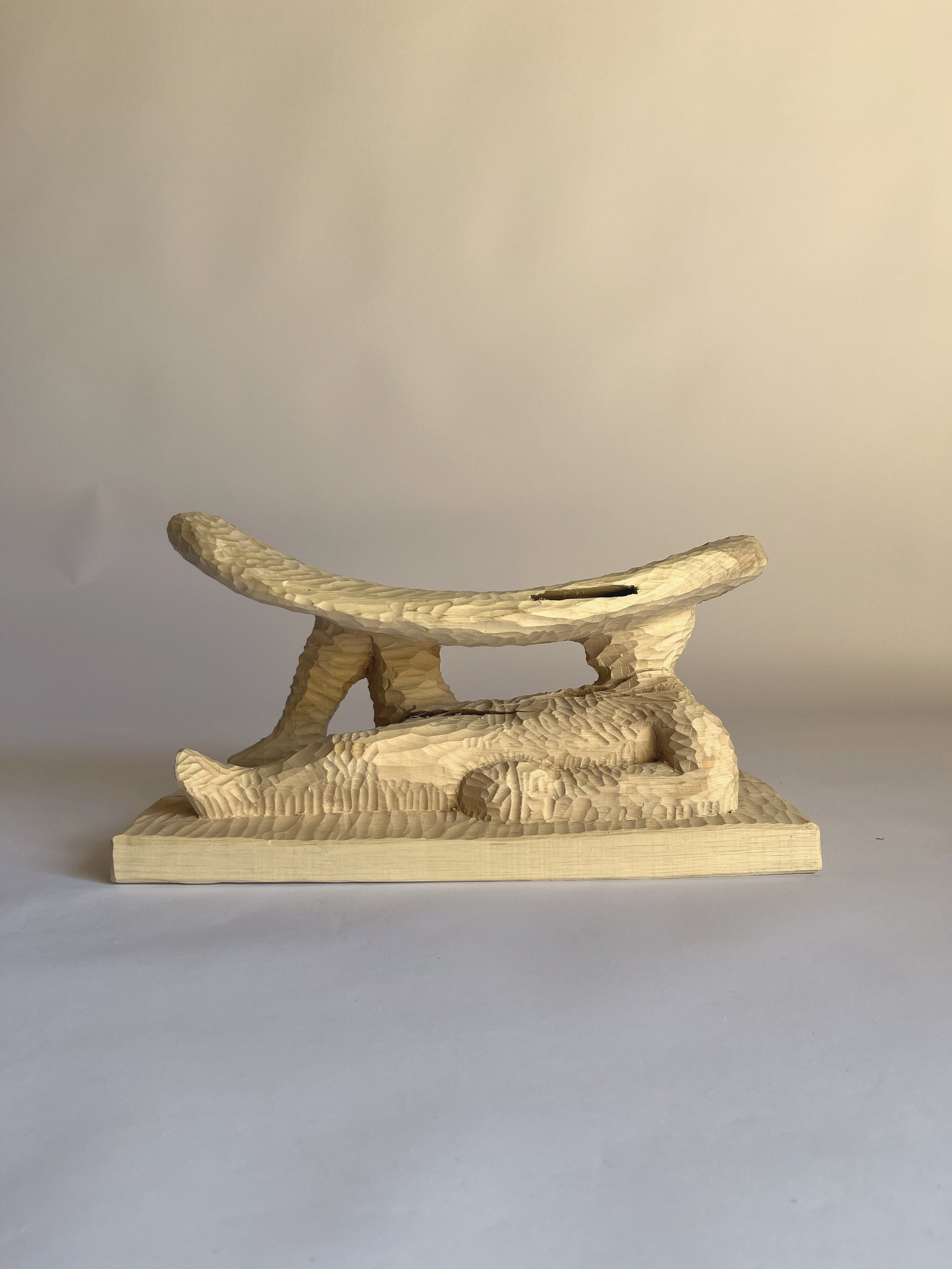 Relax stool, 2026. Hornbeam - 25 x 45 x 25 cm 