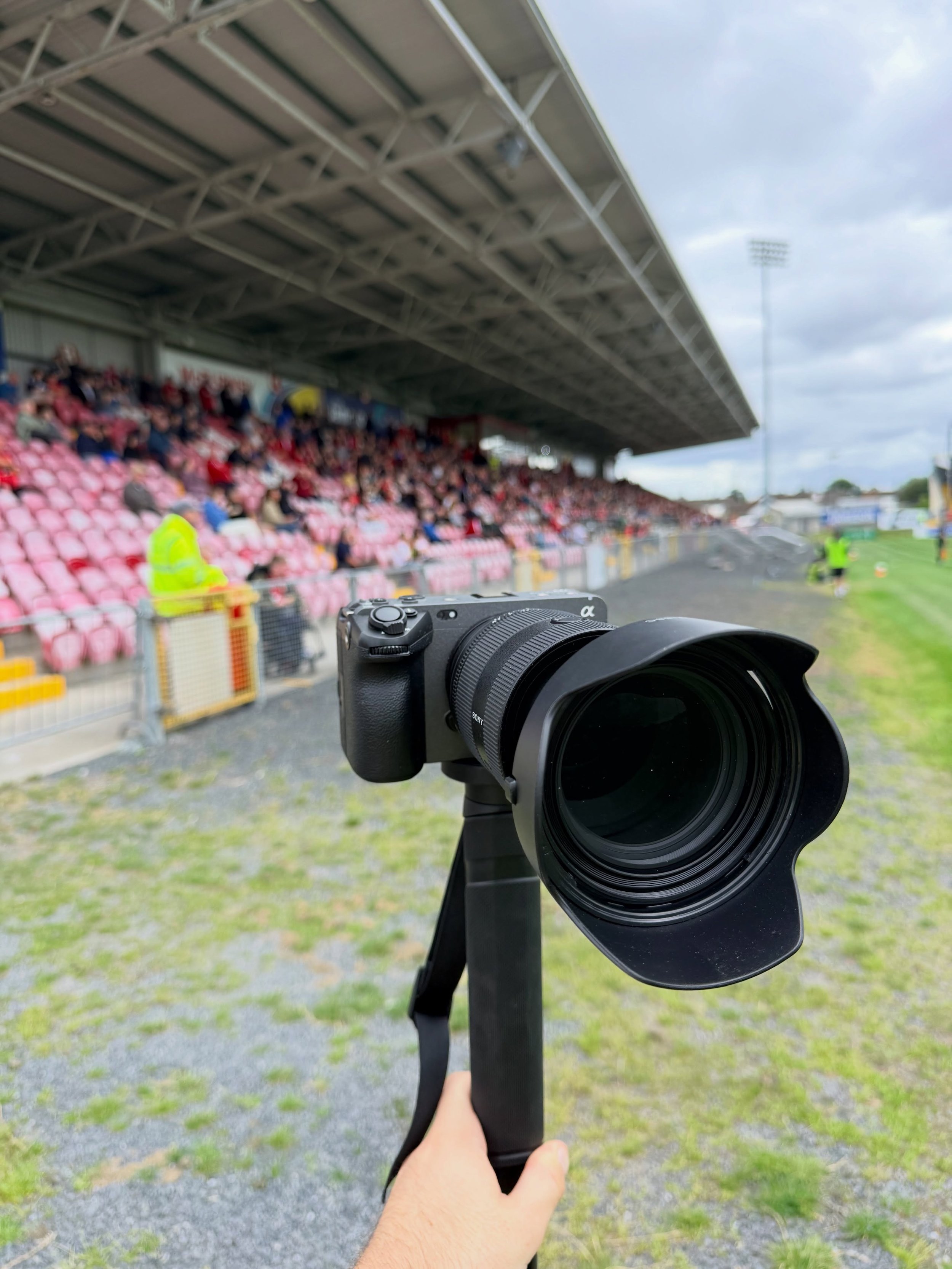 Back at Shamrock Park. 🎥⚽

@portadownfc&rsquo;s first home game of the BoyleSports Premiership season against @dgnswifts, good to be back pitchside

#PortadownFC #ShamrockPark #BoyleSportsPremier #IrishLeague #NIFootball