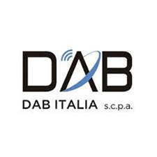 Logo av DAB Italia S.c.p.a. med teksten DAB og en grense som ligner en radiobølge.