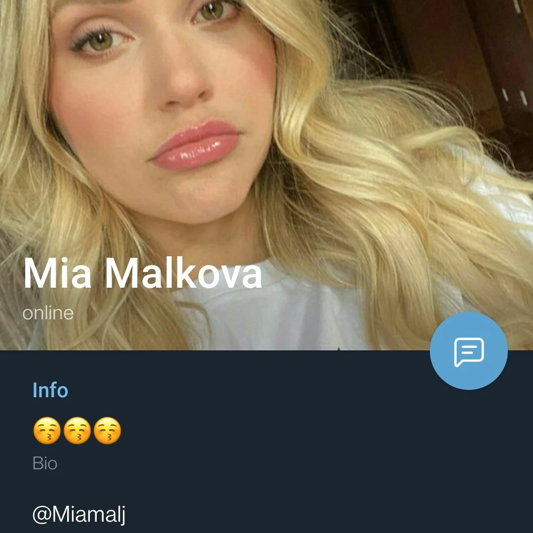 Mia02.jpg