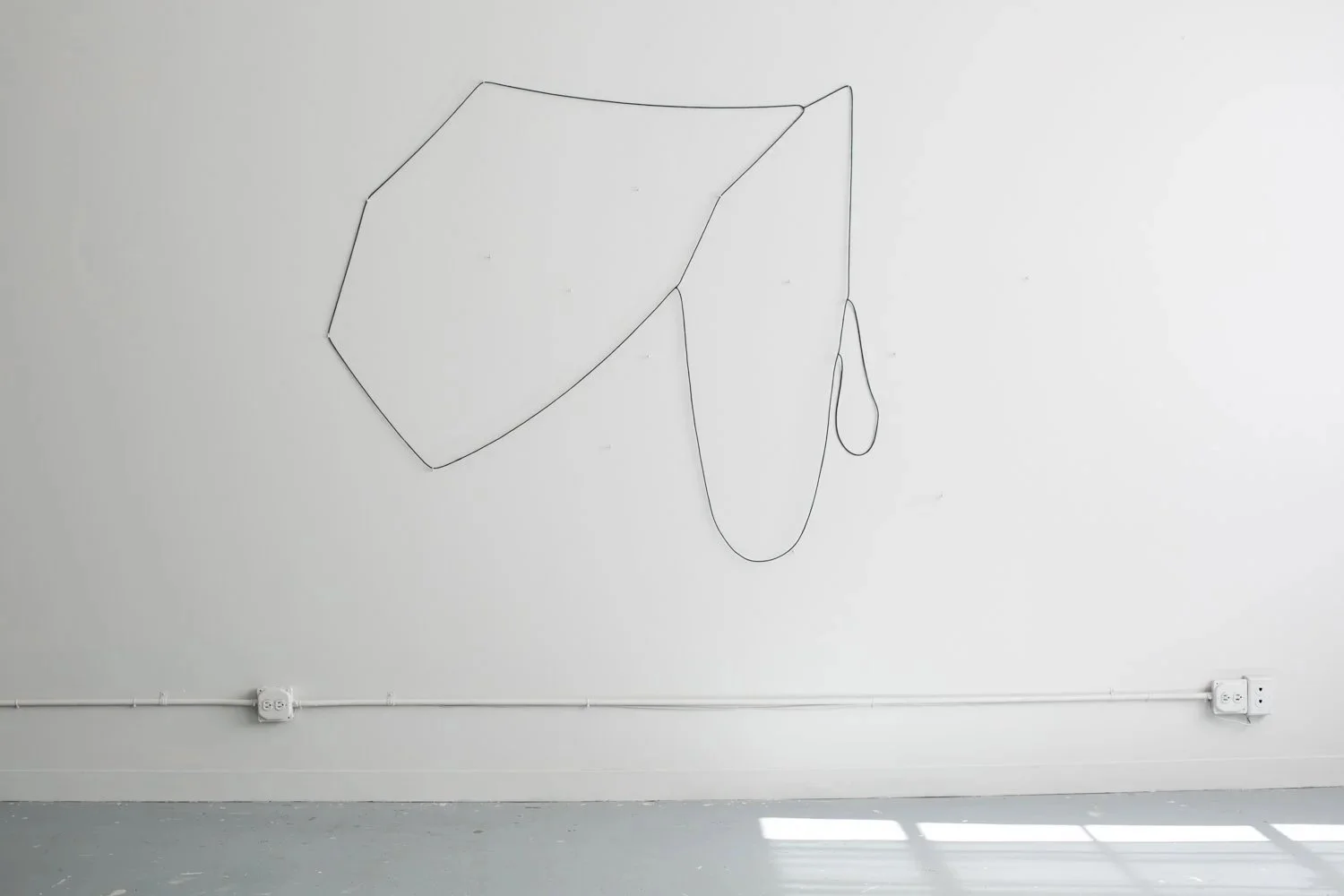   Hanging Drawings (20 successive drawings, unique and unrehearsed),  documentation of participatory performance 