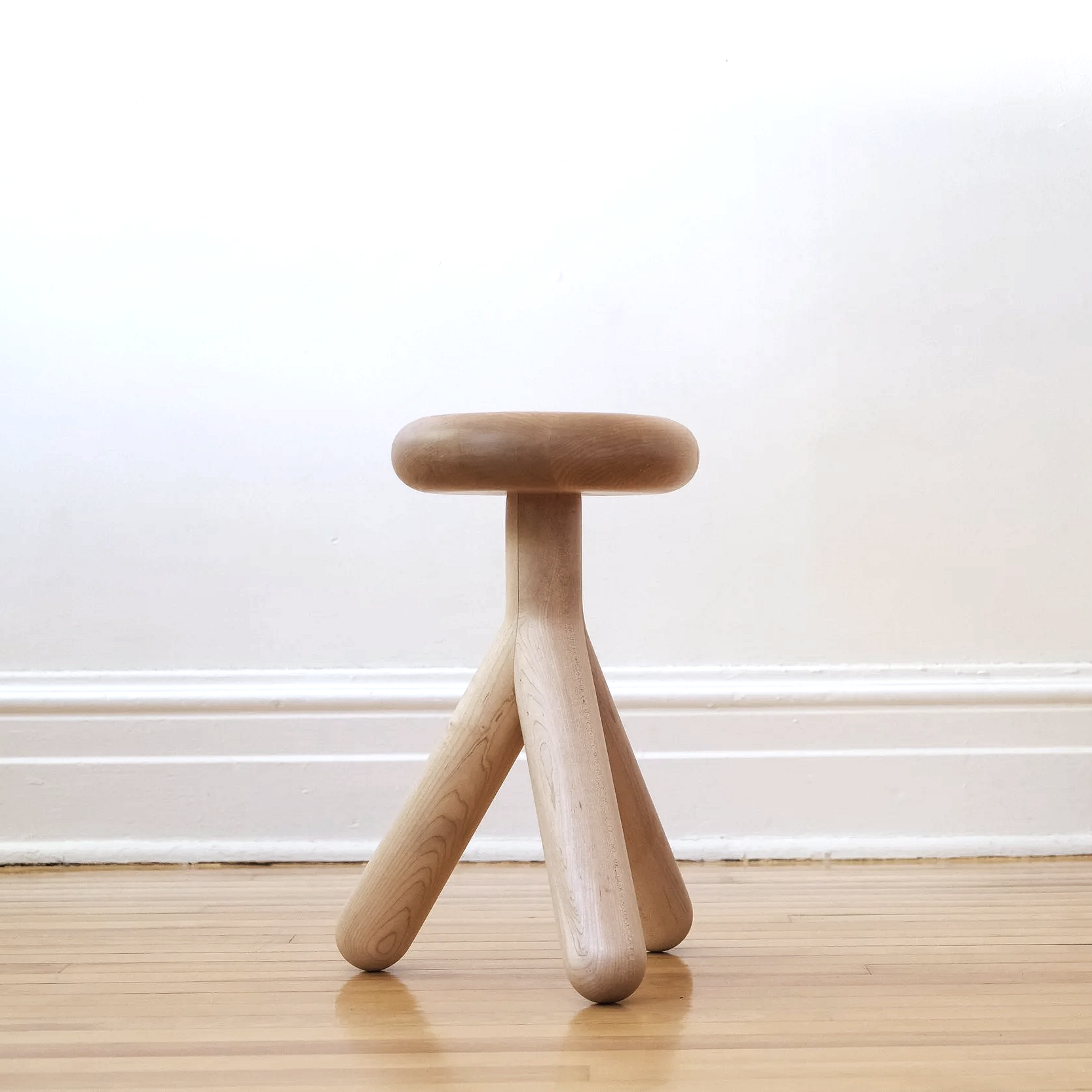 Stool_04_02.png