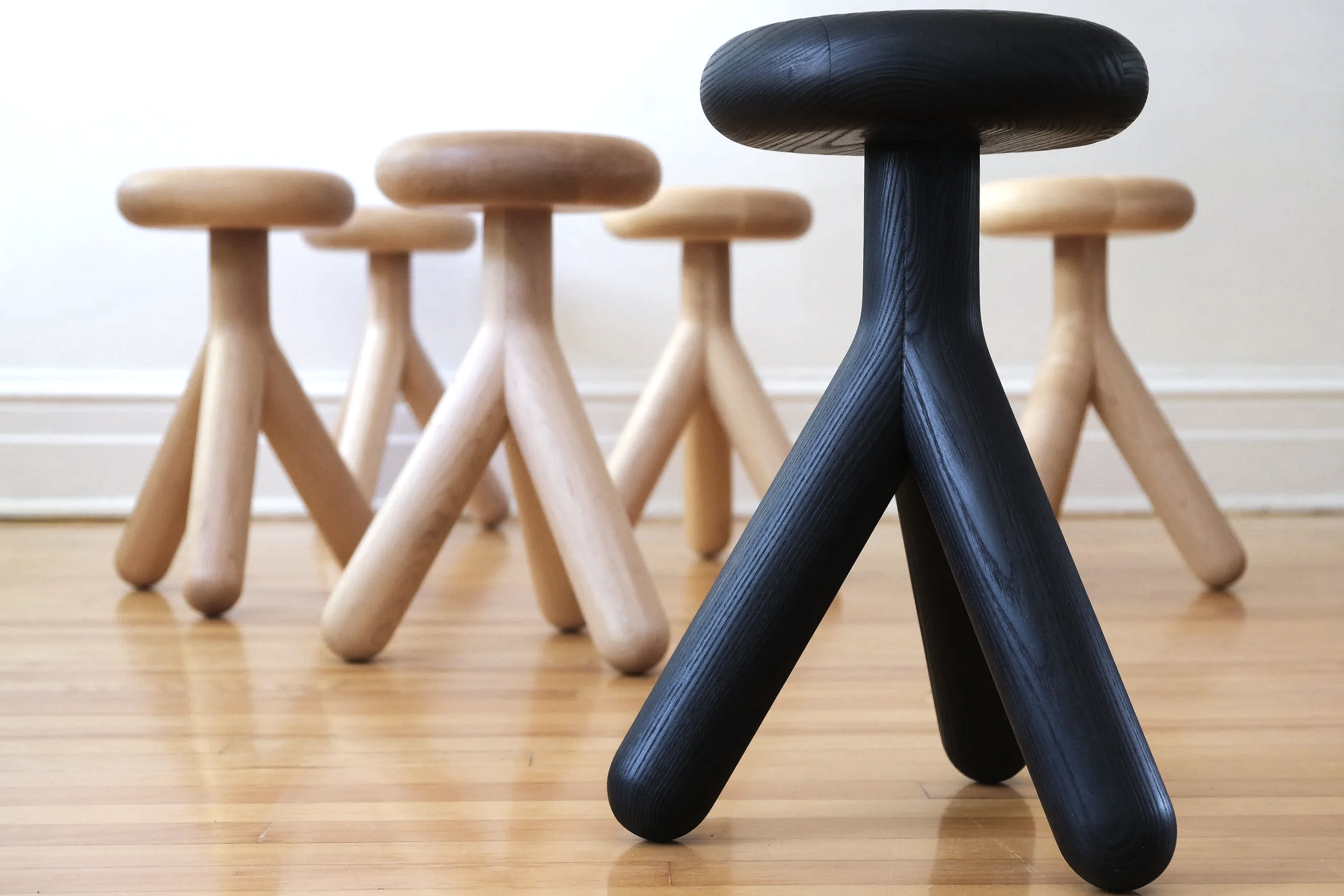 Stool_04_04.png