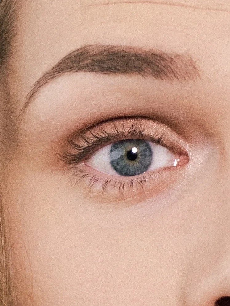 Eyebrows and lashes