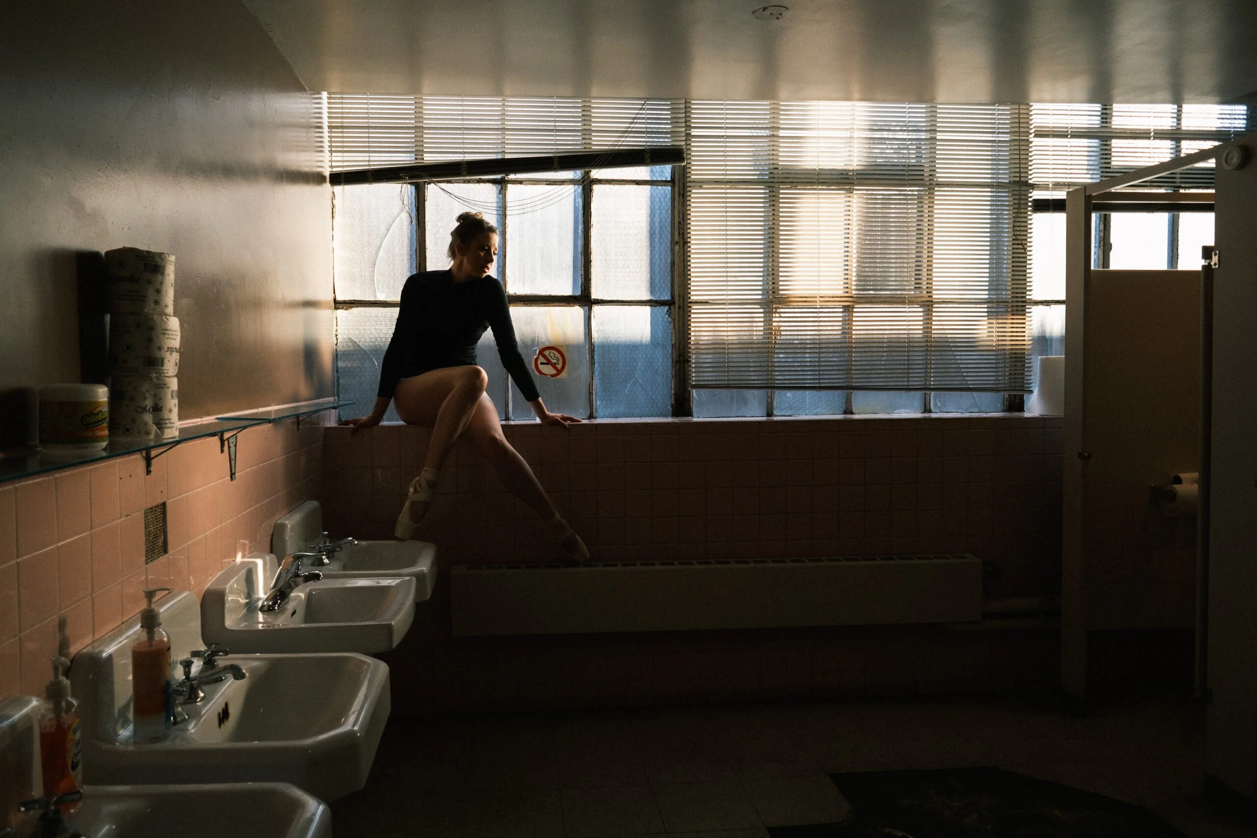 Ballerinas in Bathrooms