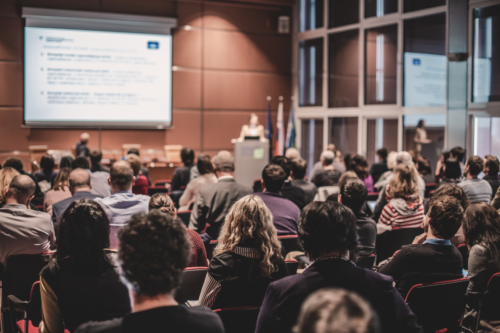 Why speakers should skip the teleprompter