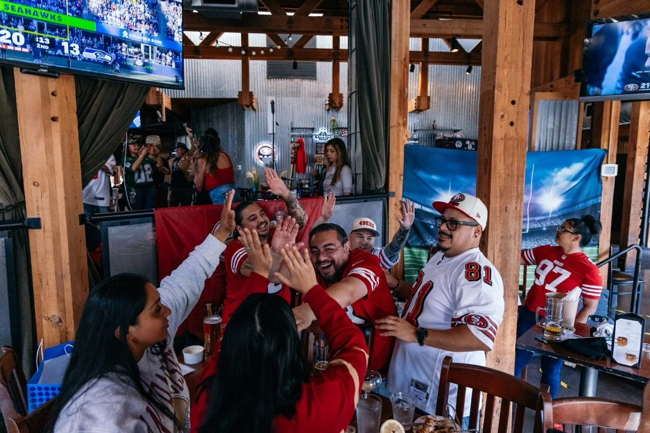 49ers vs Seahawks watchparty 1-88 Large.jpeg