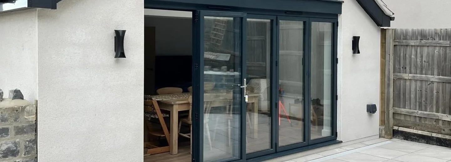 03-doors-bifolds-banner.jpg