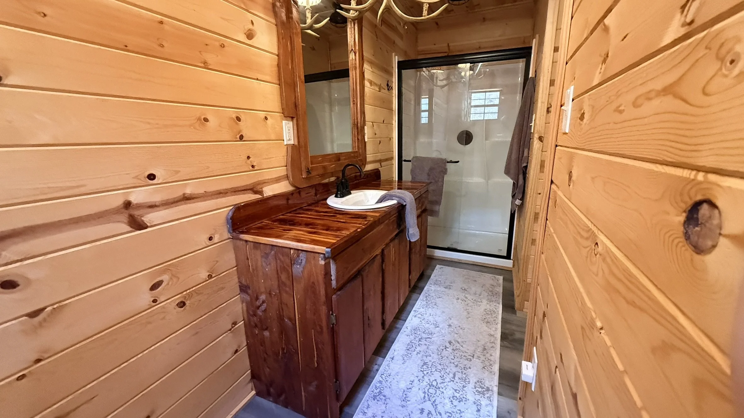 12_Master Bath 2.jpeg