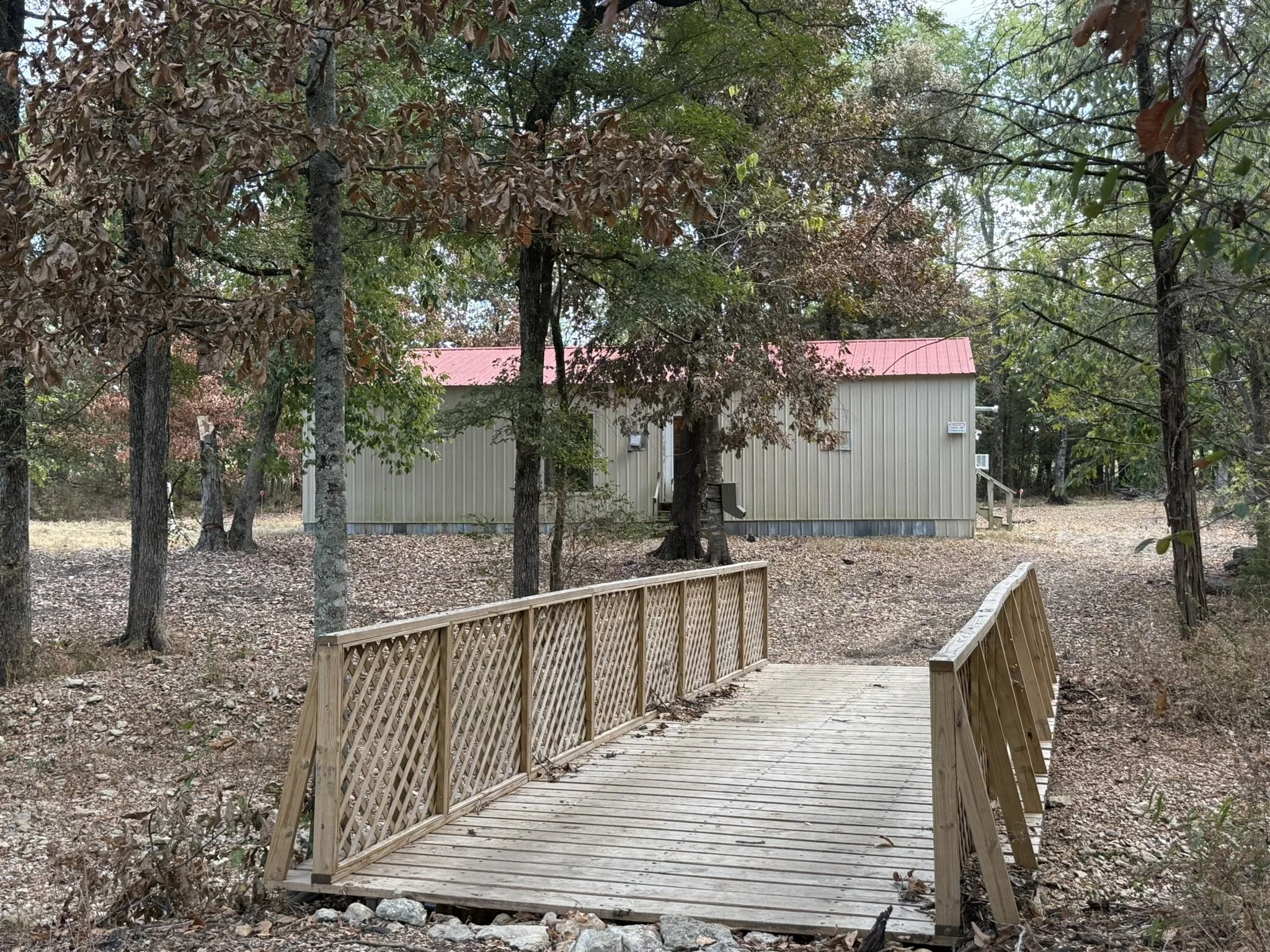 19_House and Bridge.jpeg
