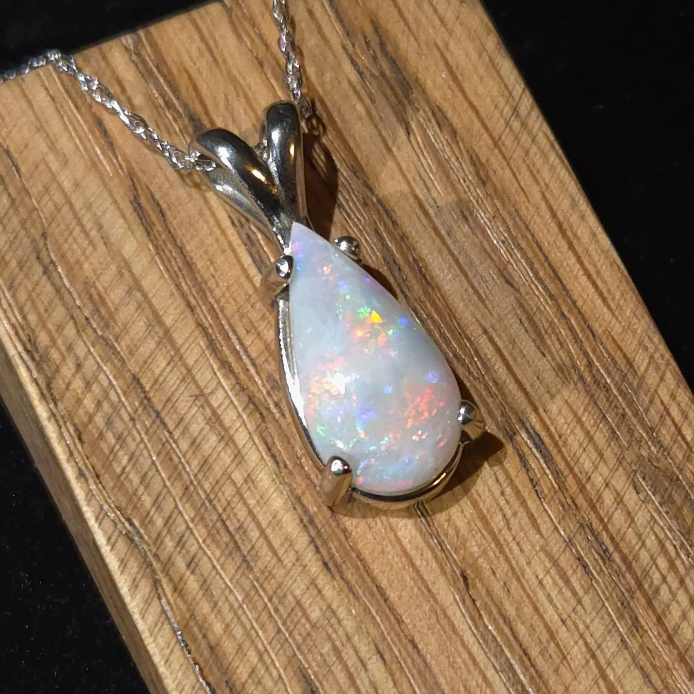 Bright Teardrop Australian Opal Necklace Set in 14k White Gold Jewelry