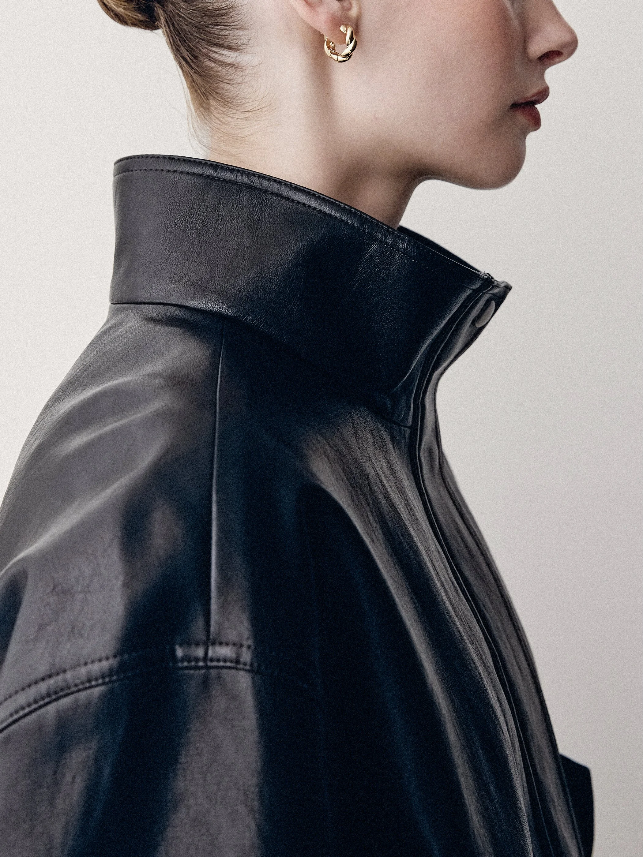 Restraint | Fashion E-commerce, Montreal