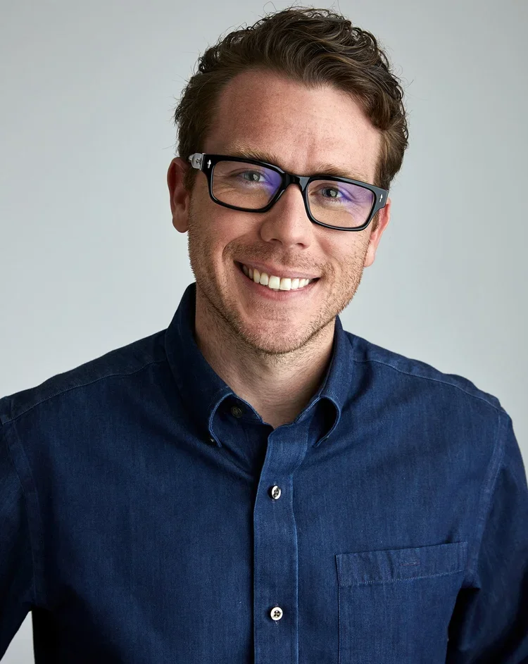 Modern executive headshot of creative tech founder in Los Angeles by Ken Sax Corporate Photography LA.