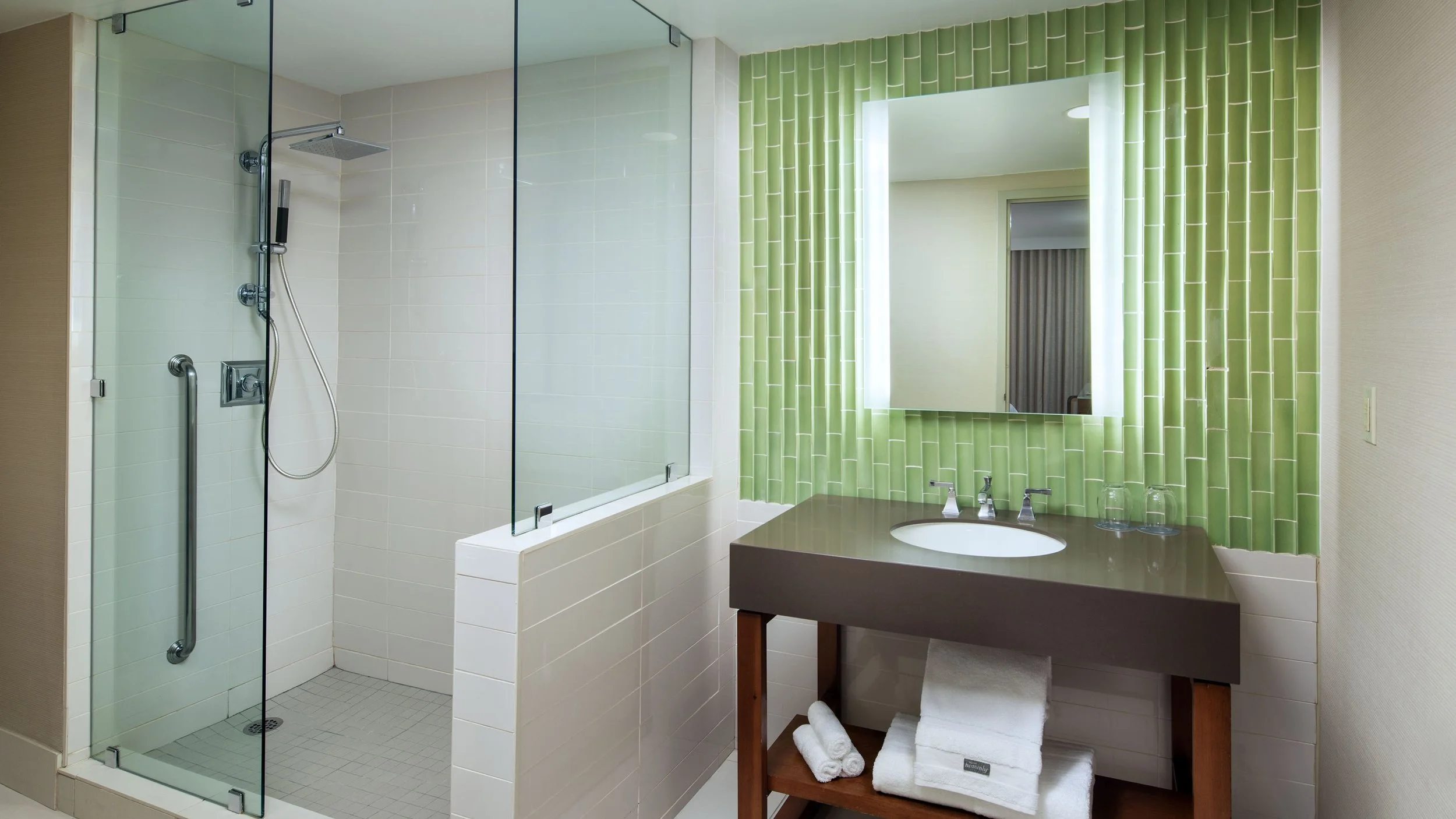 westin-07-suite-bathroom.jpg