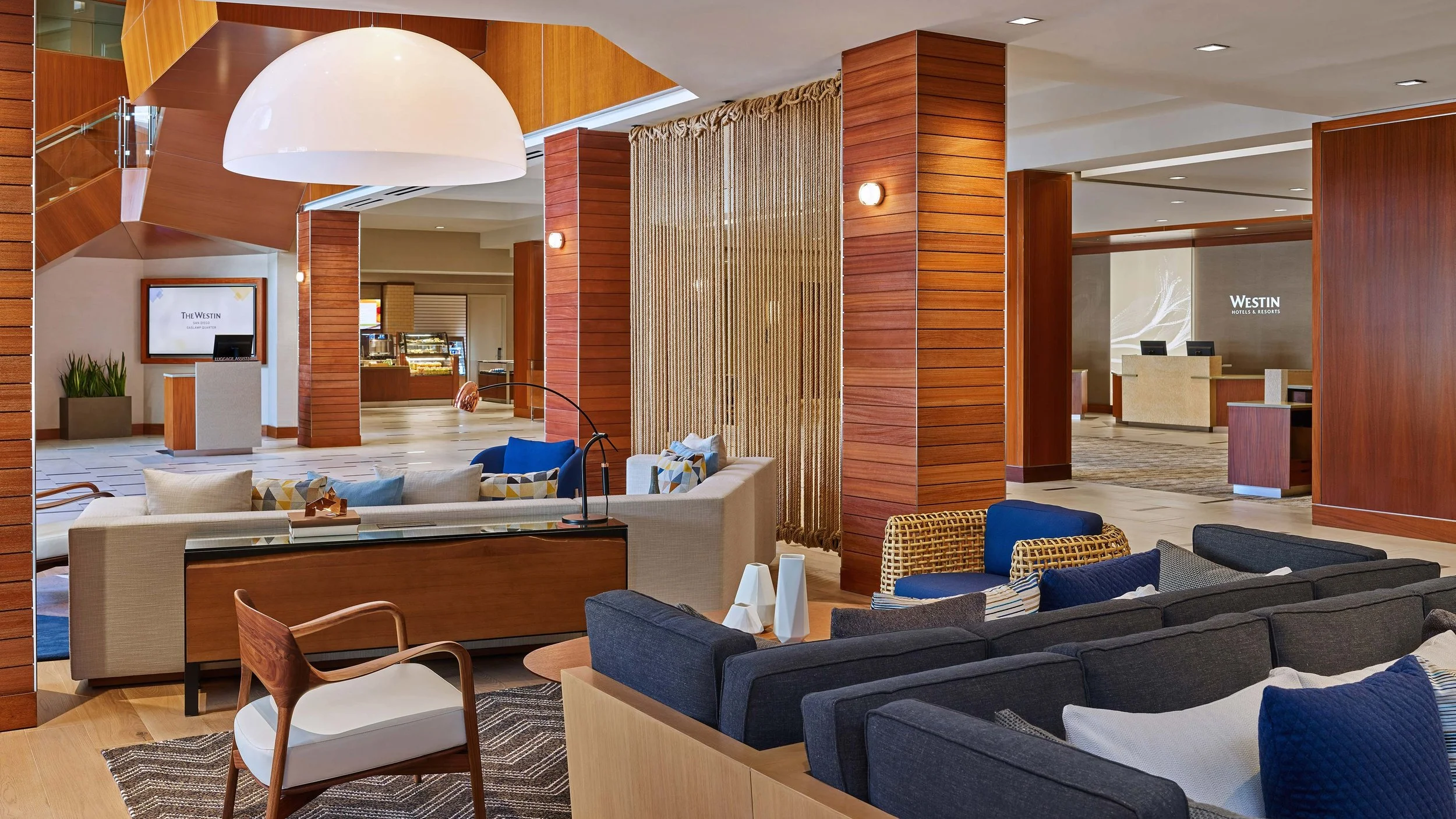 westin-03-lobby.jpg