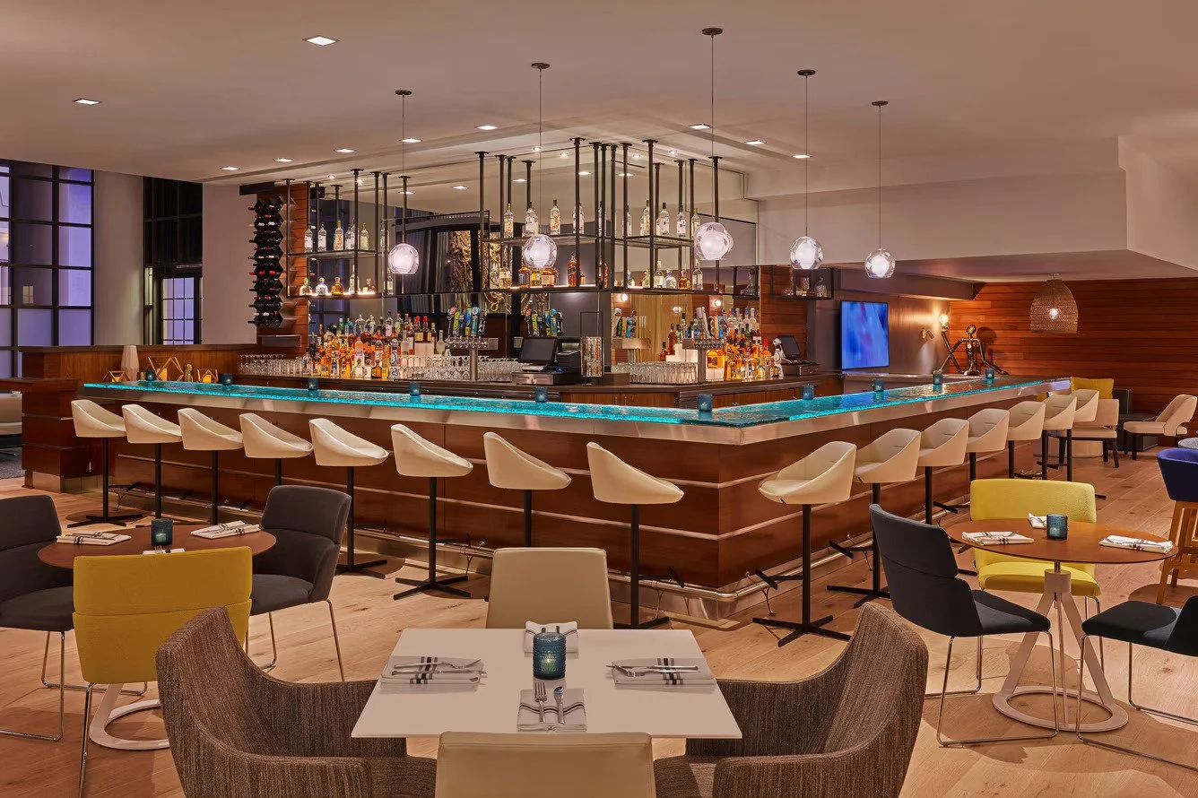 sanwi-pinzimini-bar-5318-hor-clsc.jpg