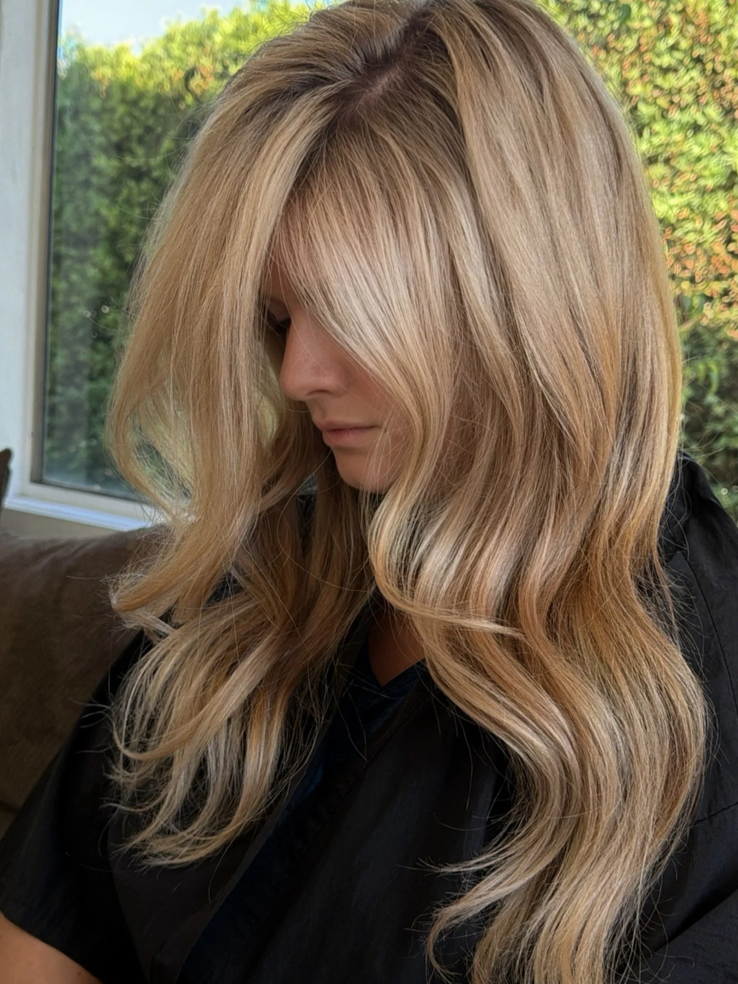 She wants blonde af but low maintenance 🎯
Yes, you can have bright, dimensional blonde AND a softer grow-out.
📍The Dalina Way | Toluca Lake, Los Angeles

Ready for a blonde that works with your lifestyle? Let&rsquo;s talk at your consultation.