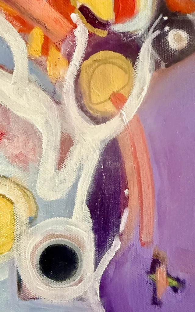s423058844212663670_p277_i3_w2216.webp