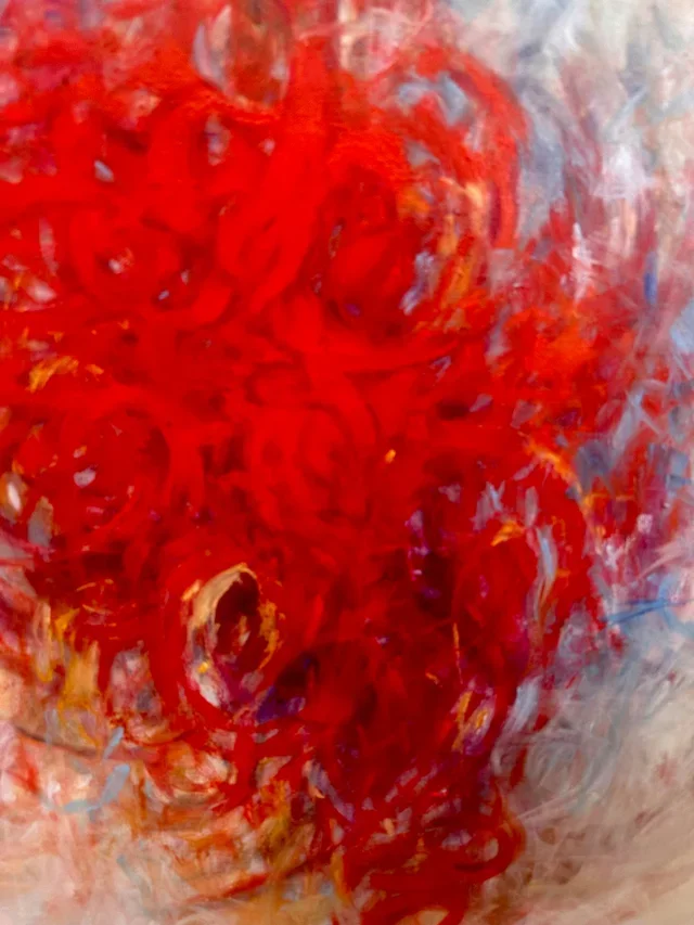s423058844212663670_p260_i4_w3024.webp